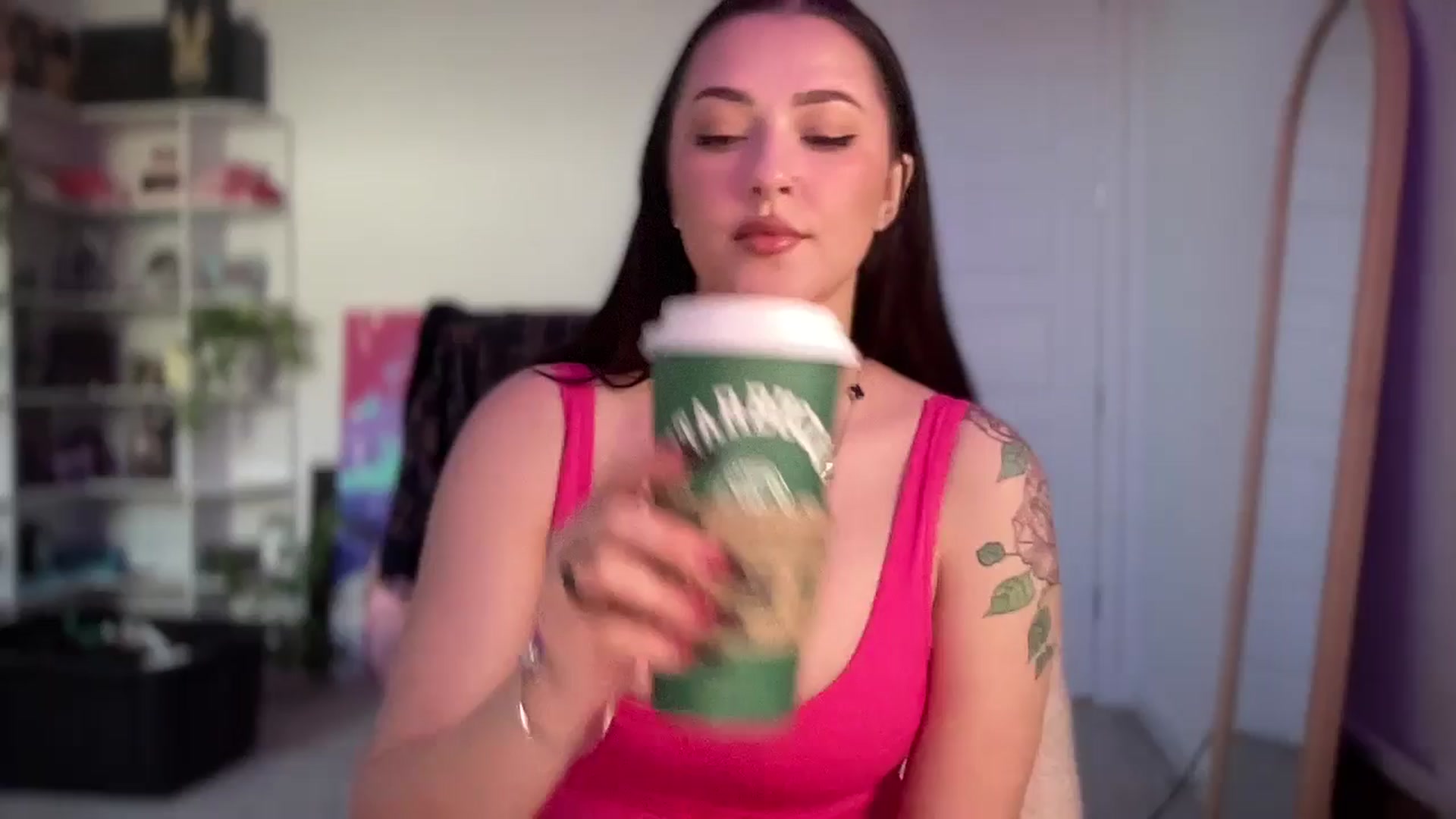 Gallery image thumbnail from Alinasnoww's myfreecams stream on, 02/14/2026, 17:24 image 6 of 20