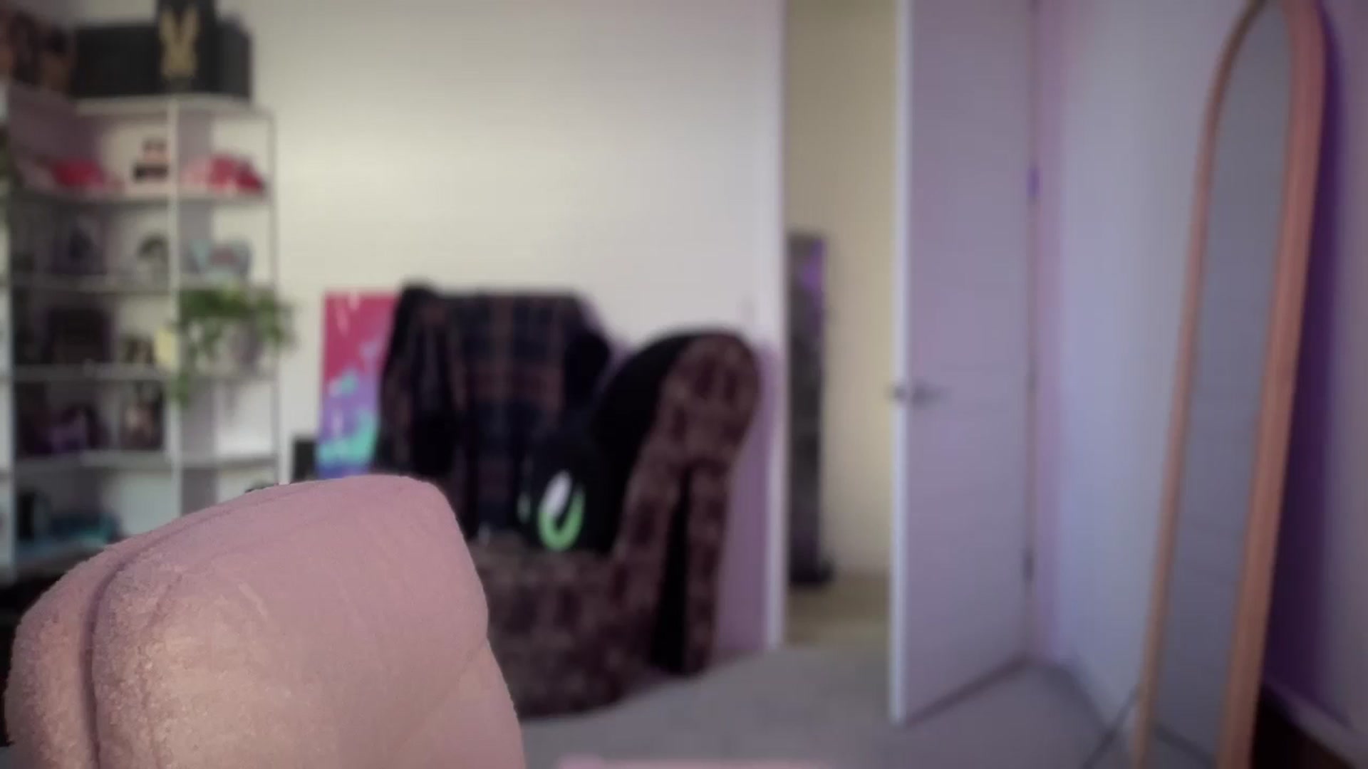 Gallery image thumbnail from Alinasnoww's myfreecams stream on, 02/14/2026, 17:24 image 11 of 20