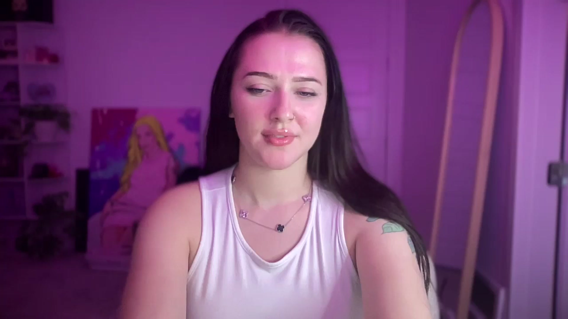 Gallery image thumbnail from Alinasnoww's myfreecams stream on, 03/03/2026, 09:40 image 14 of 20