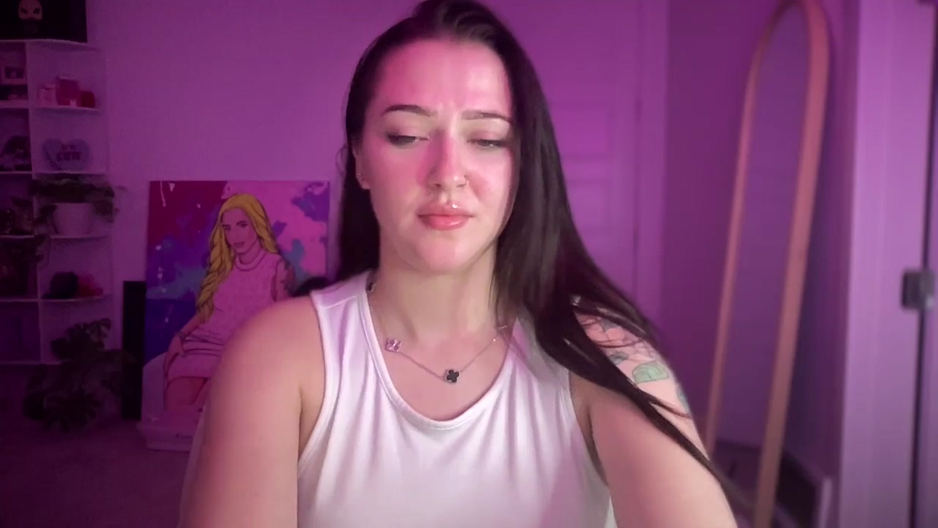 Gallery image thumbnail from Alinasnoww's myfreecams stream on, 03/03/2026, 09:40 image 18 of 20
