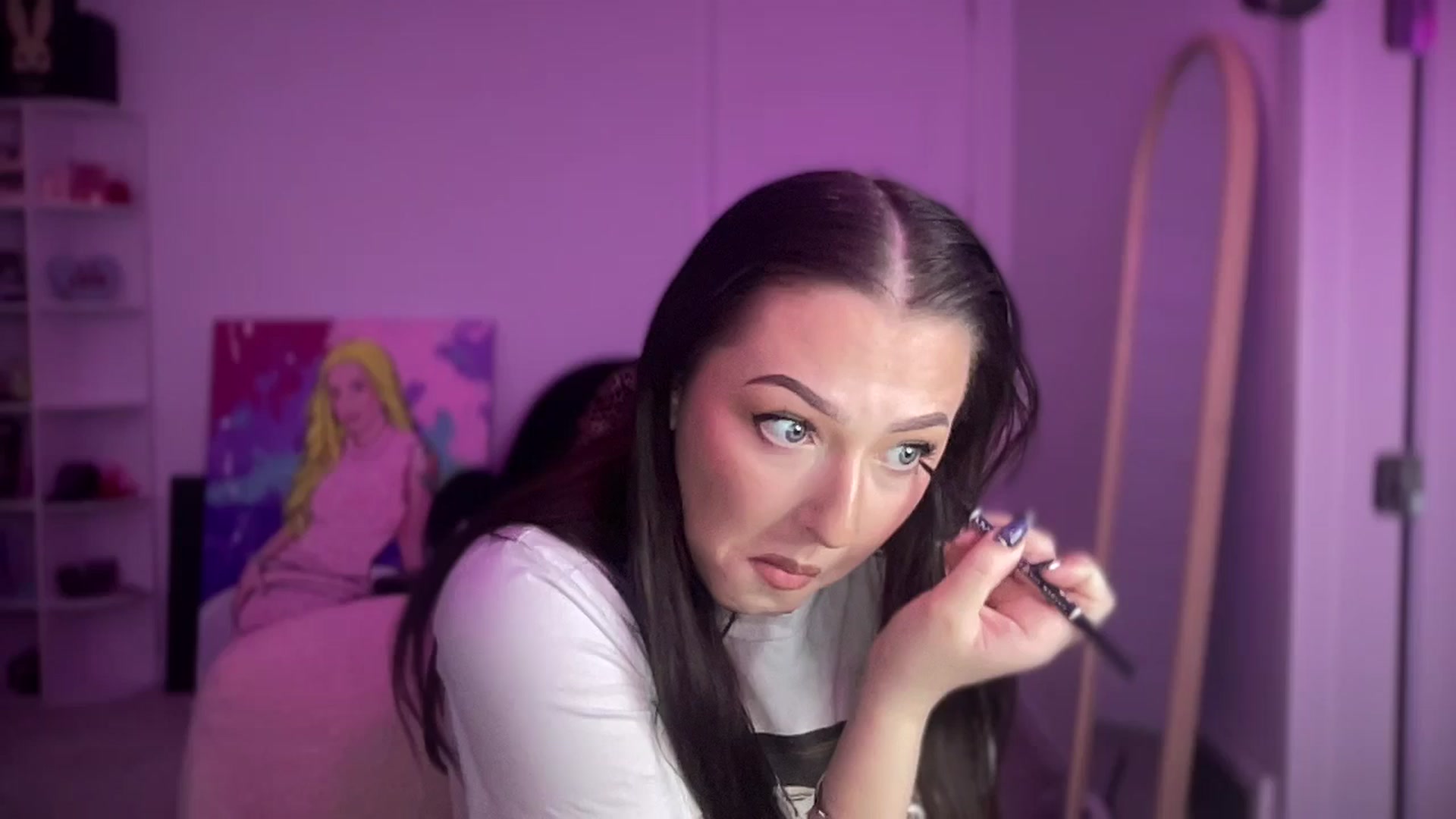 Gallery image thumbnail from Alinasnoww's myfreecams stream on, 03/03/2026, 23:50 image 1 of 20