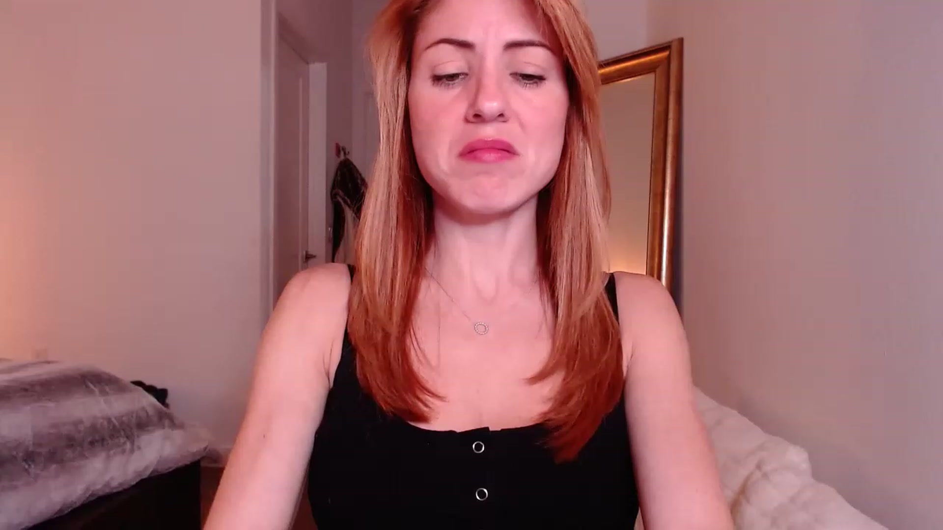 Gallery image thumbnail from AlisOnFire's myfreecams stream on, 01/26/2023, 04:26 image 8 of 20