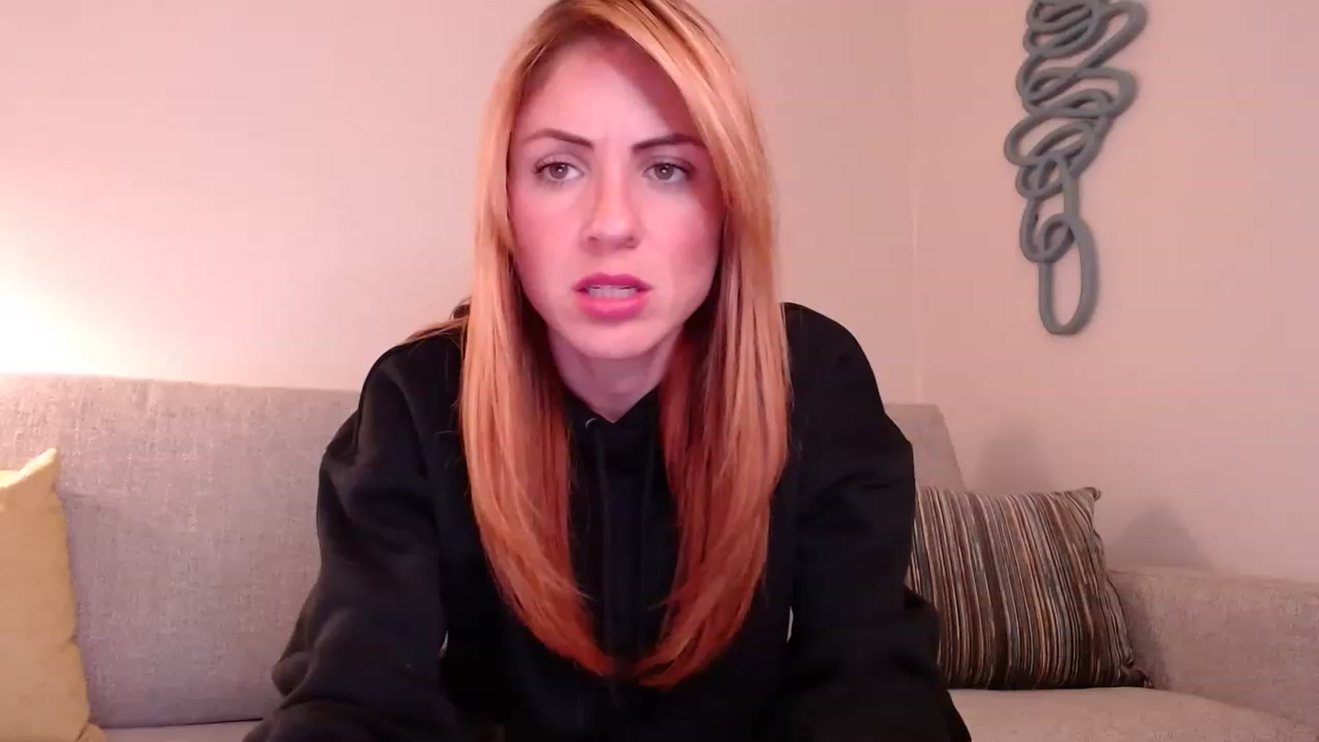 Gallery image thumbnail from AlisOnFire's myfreecams stream on, 02/16/2023, 07:22 image 1 of 20