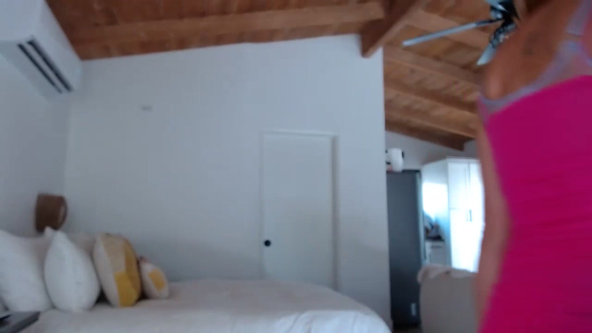 Gallery image thumbnail from AlisOnFire's myfreecams stream on, 07/18/2023, 23:22 image 16 of 20