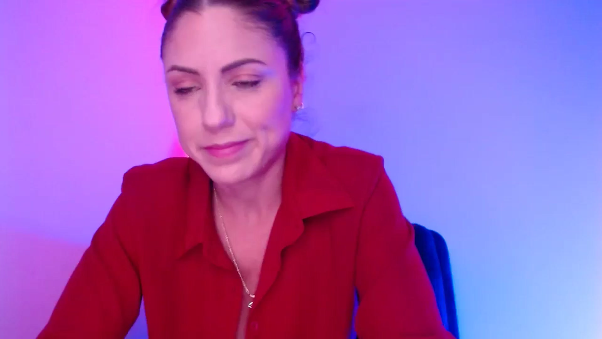 Gallery image thumbnail from AlisOnFire's myfreecams stream on, 09/18/2023, 02:27 image 12 of 20