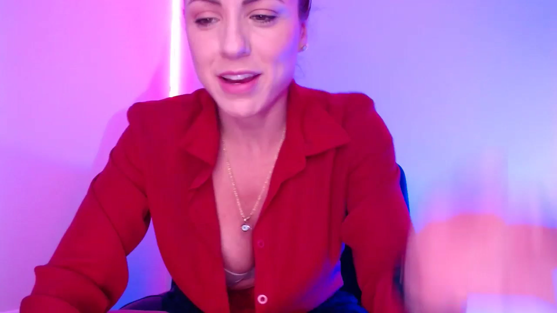 Gallery image thumbnail from AlisOnFire's myfreecams stream on, 09/18/2023, 02:27 image 8 of 20