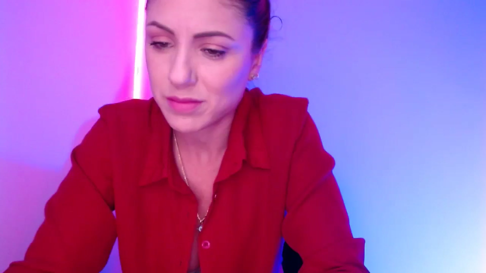 Gallery image thumbnail from AlisOnFire's myfreecams stream on, 09/18/2023, 02:27 image 5 of 20