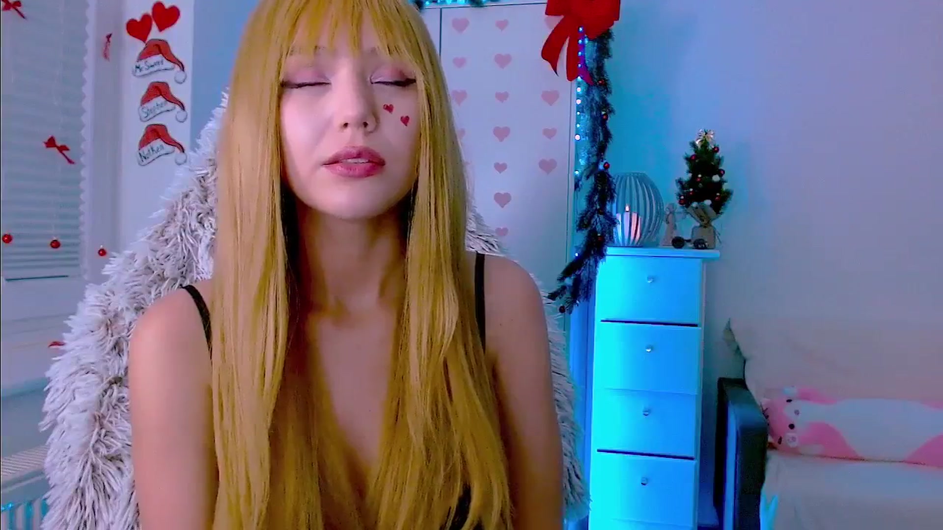 Gallery image thumbnail from AlisSun's myfreecams stream on, 01/02/2026, 06:02 image 6 of 20