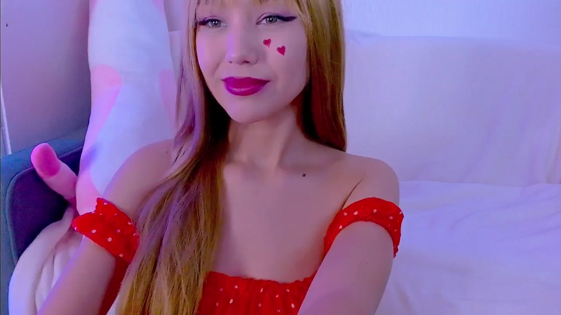 Gallery image thumbnail from AlisSun's myfreecams stream on, 01/18/2026, 07:57 image 6 of 20