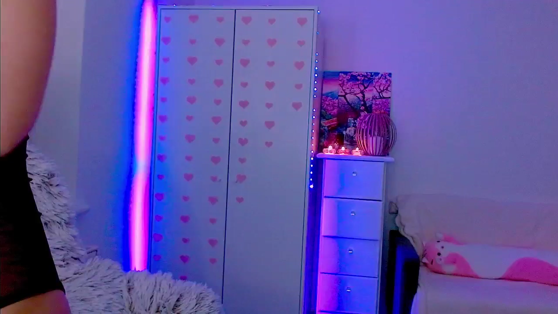 Gallery image thumbnail from AlisSun's myfreecams stream on, 01/24/2026, 04:59 image 4 of 20