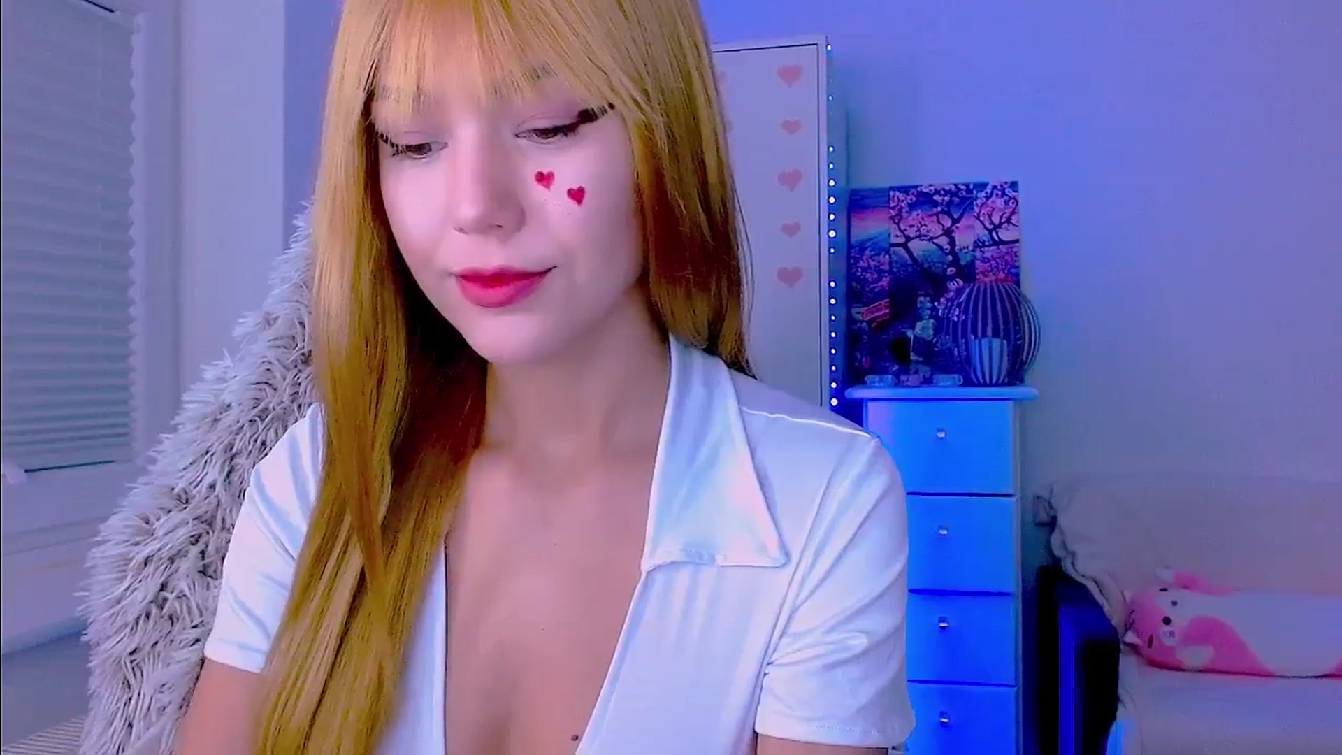 Gallery image thumbnail from AlisSun's myfreecams stream on, 01/25/2026, 04:02 image 5 of 20