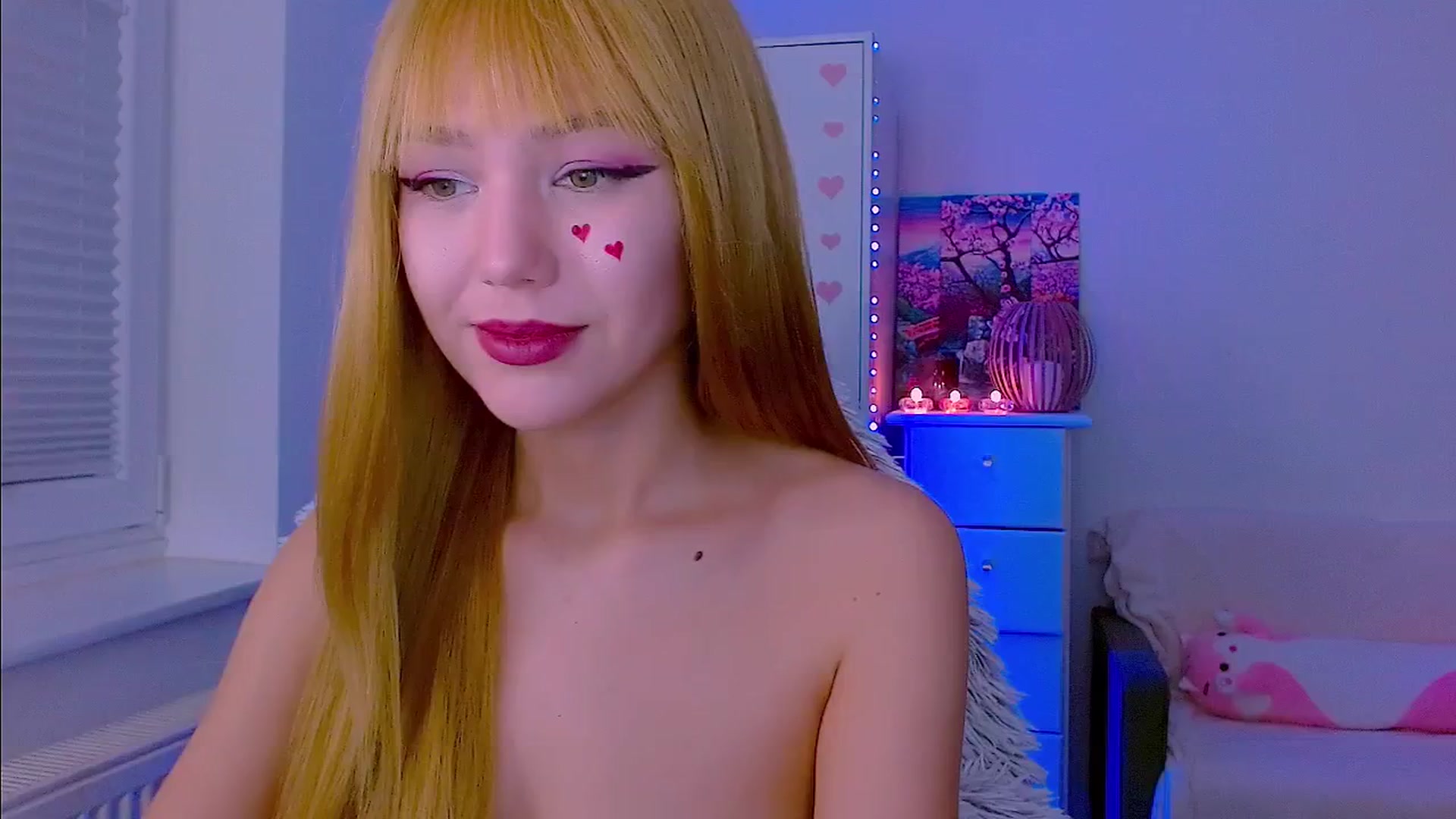 Gallery image thumbnail from AlisSun's myfreecams stream on, 01/26/2026, 04:28 image 13 of 20