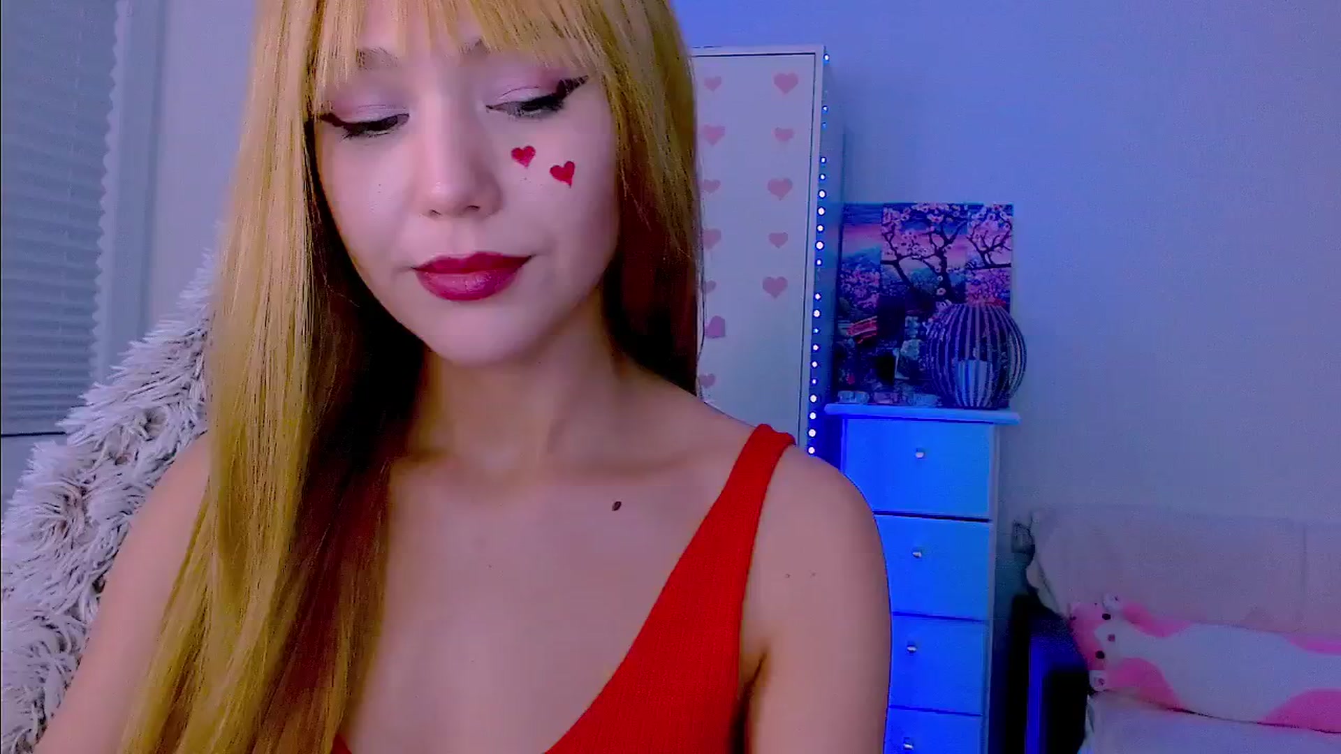 Gallery image thumbnail from AlisSun's myfreecams stream on, 01/28/2026, 07:46 image 7 of 20
