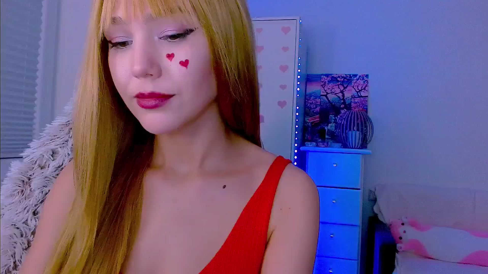 Gallery image thumbnail from AlisSun's myfreecams stream on, 01/28/2026, 07:46 image 8 of 20