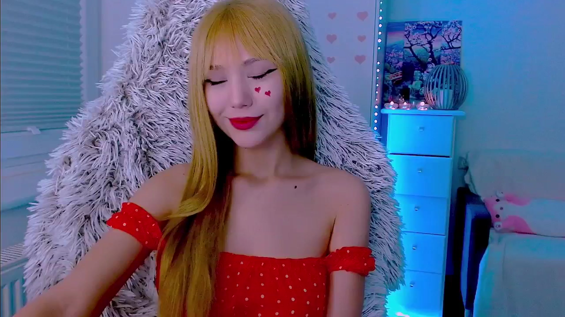 Gallery image thumbnail from AlisSun's myfreecams stream on, 02/02/2026, 08:11 image 9 of 20