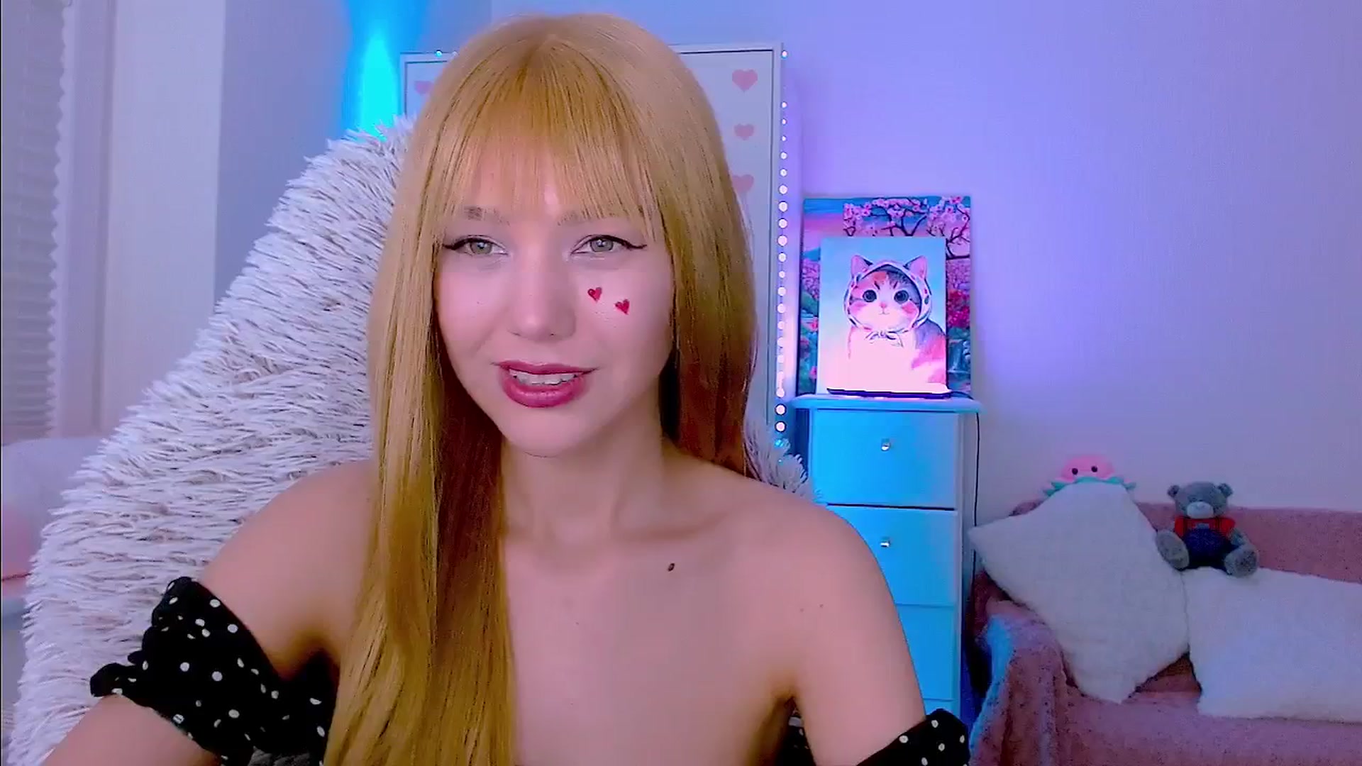 Gallery image thumbnail from AlisSun's myfreecams stream on, 04/06/2026, 02:57 image 6 of 20