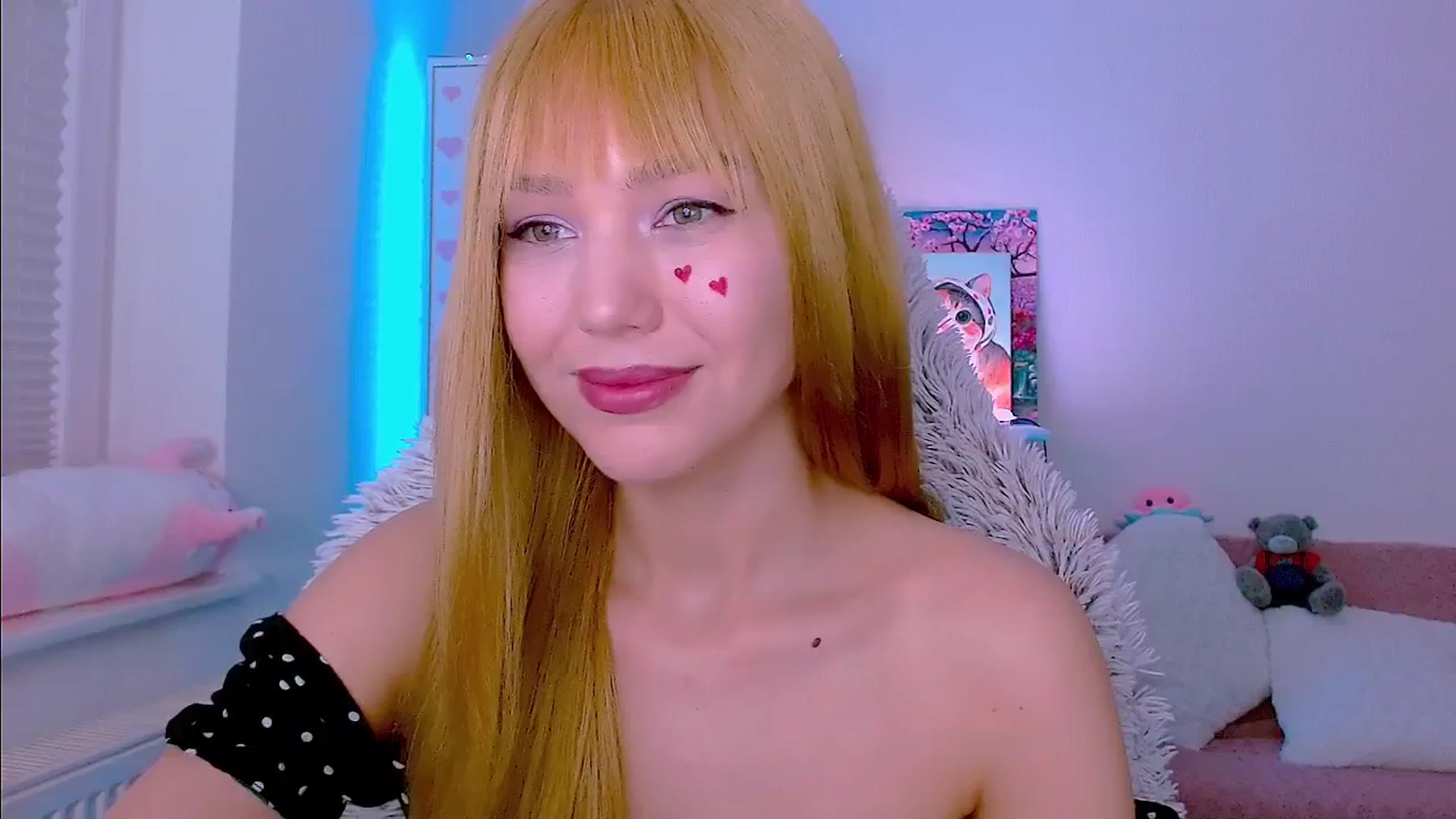 Gallery image thumbnail from AlisSun's myfreecams stream on, 04/06/2026, 02:57 image 16 of 20