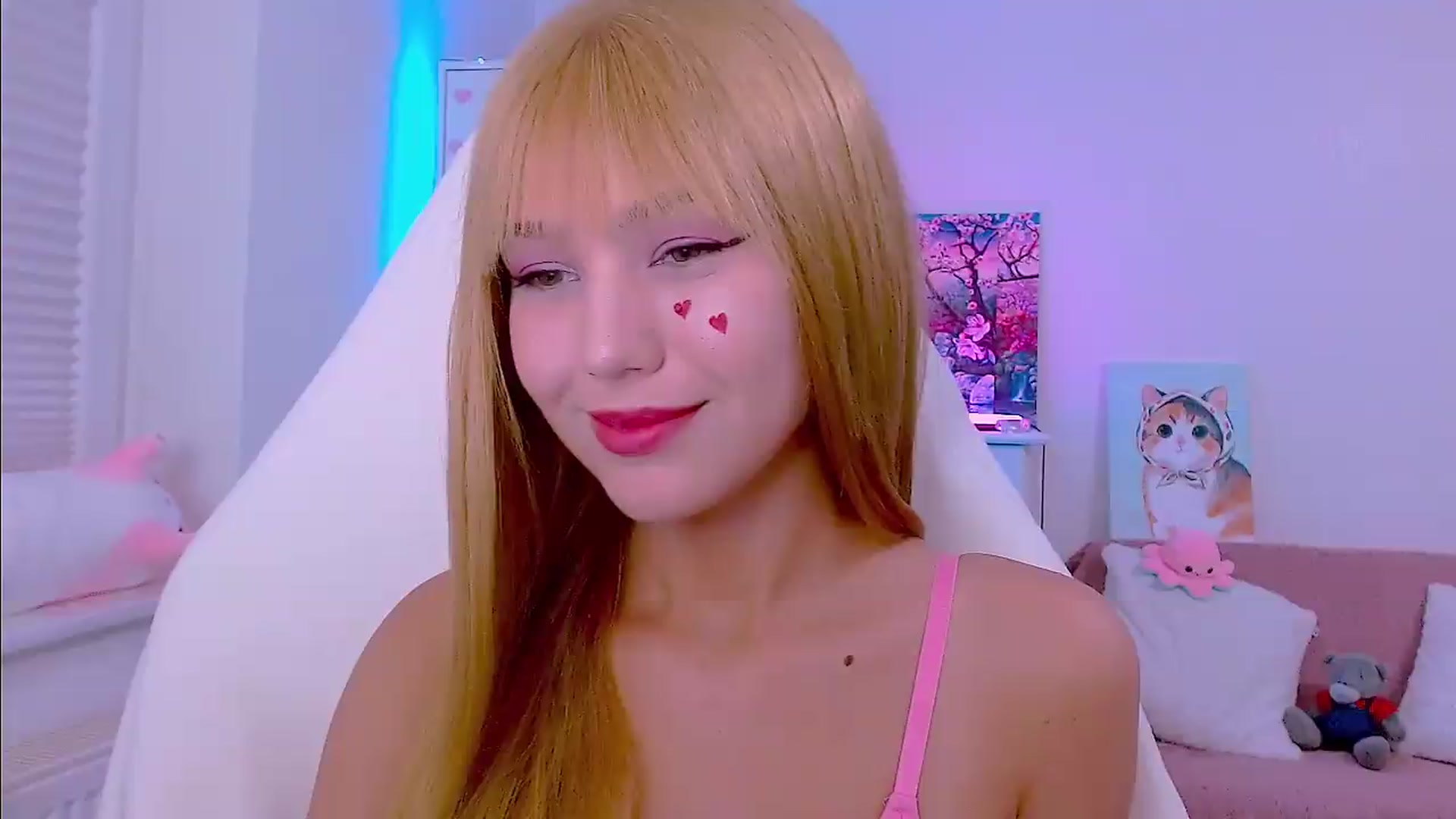Gallery image thumbnail from AlisSun's myfreecams stream on, 07/10/2026, 06:51 image 2 of 20