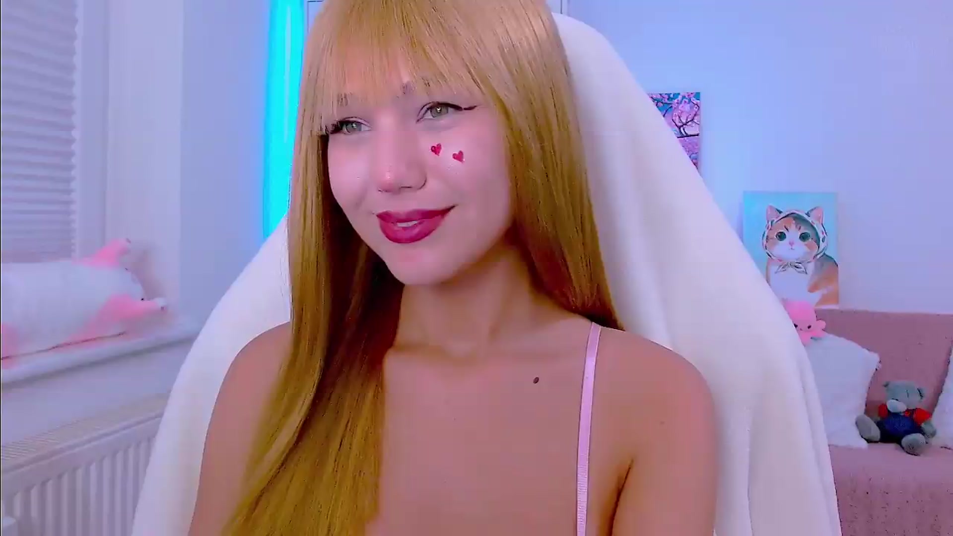 Gallery image thumbnail from AlisSun's myfreecams stream on, 07/11/2026, 06:02 image 2 of 20