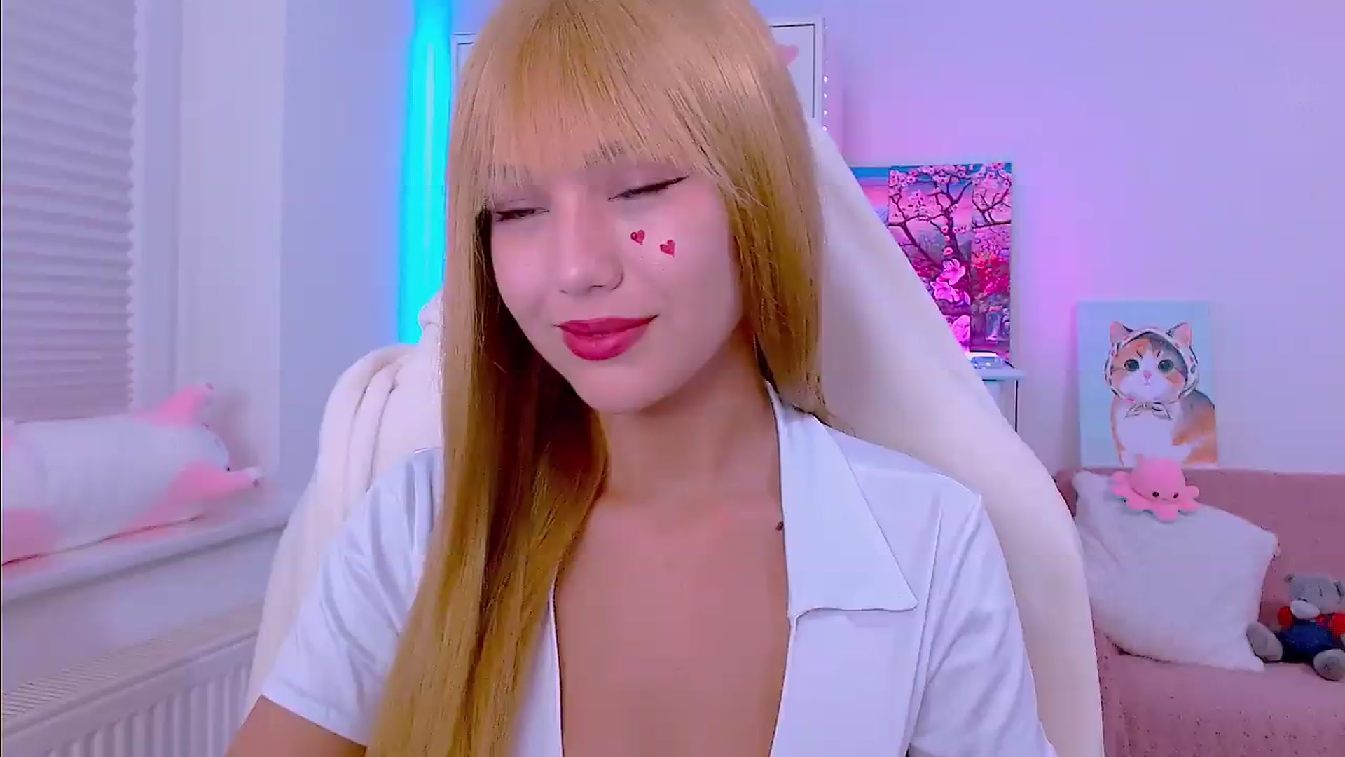 Gallery image thumbnail from AlisSun's myfreecams stream on, 07/12/2026, 04:52 image 4 of 20