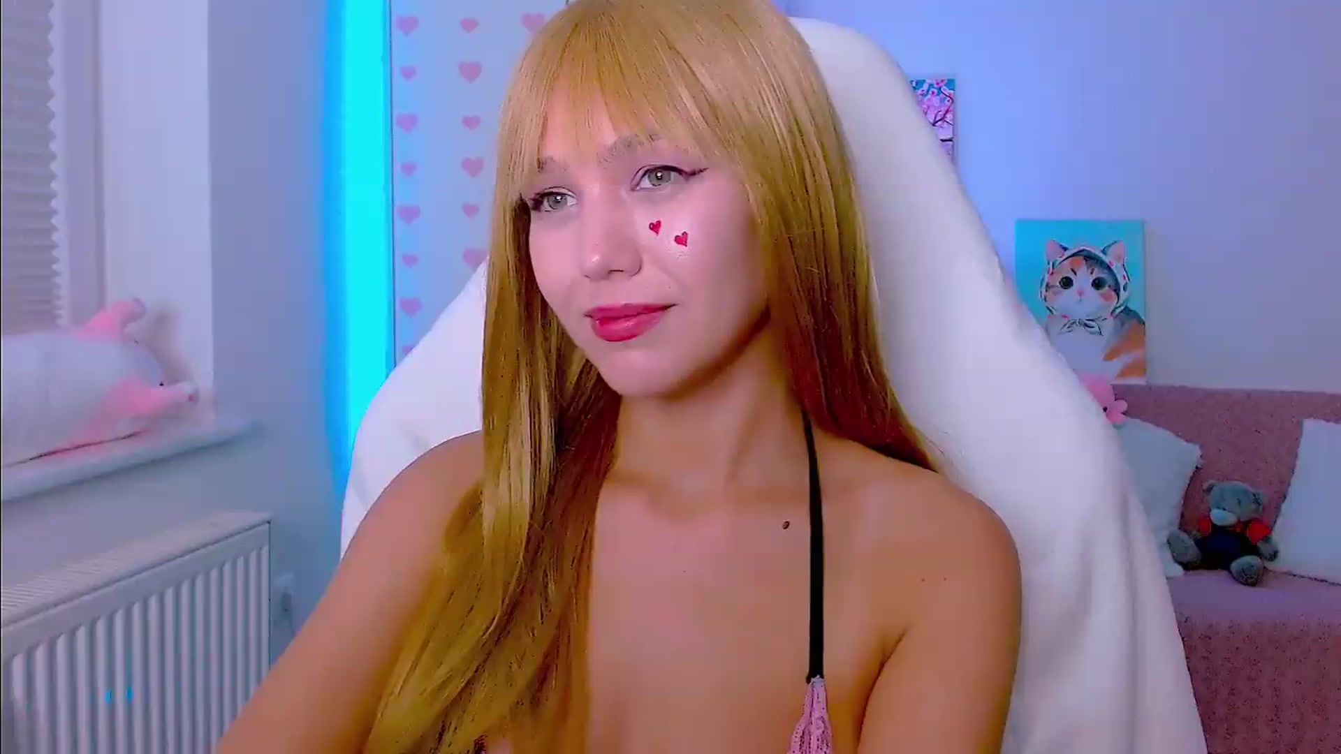 Gallery image thumbnail from AlisSun's myfreecams stream on, 07/13/2026, 06:17 image 8 of 20