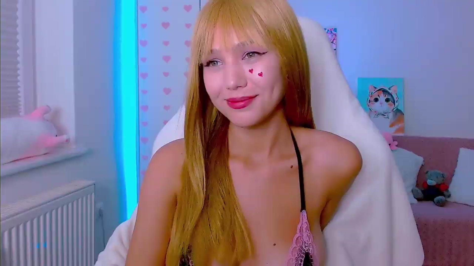 Gallery image thumbnail from AlisSun's myfreecams stream on, 07/13/2026, 06:17 image 20 of 20