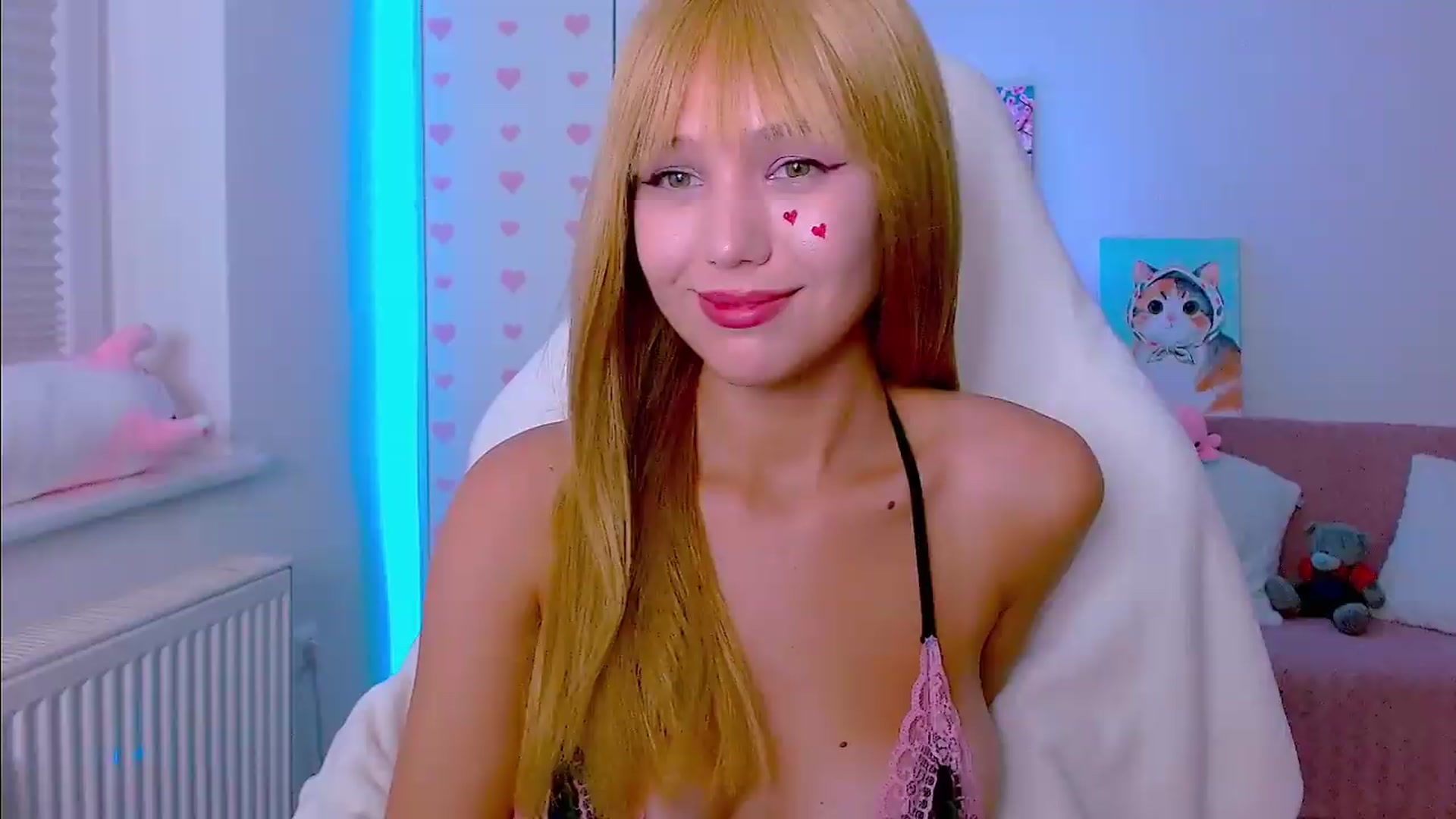 Gallery image thumbnail from AlisSun's myfreecams stream on, 07/13/2026, 06:17 image 19 of 20