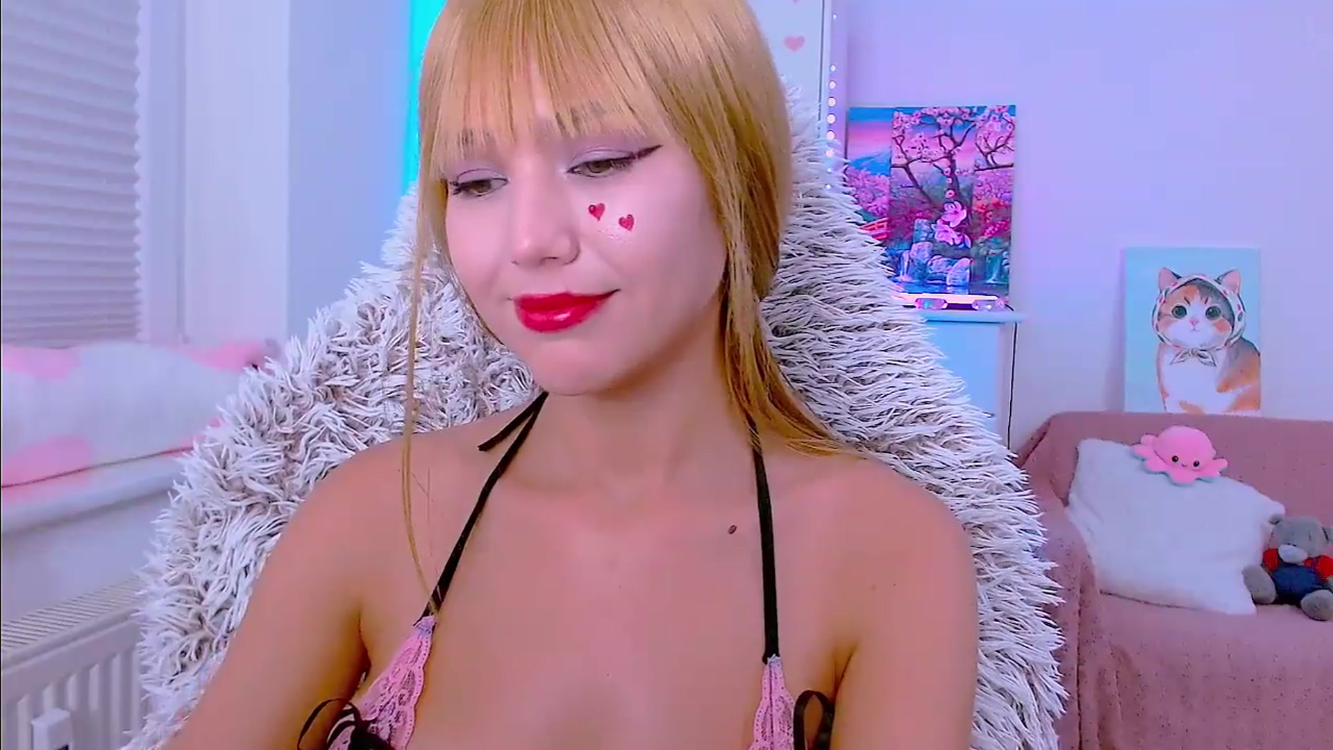 Gallery image thumbnail from AlisSun's myfreecams stream on, 07/19/2026, 02:39 image 8 of 20