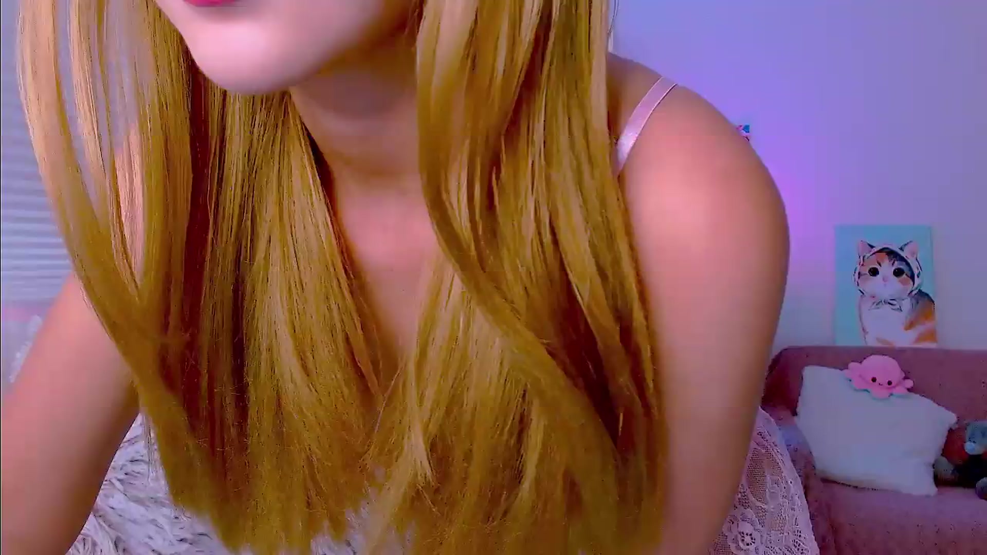 Gallery image thumbnail from AlisSun's myfreecams stream on, 07/21/2026, 19:01 image 8 of 20