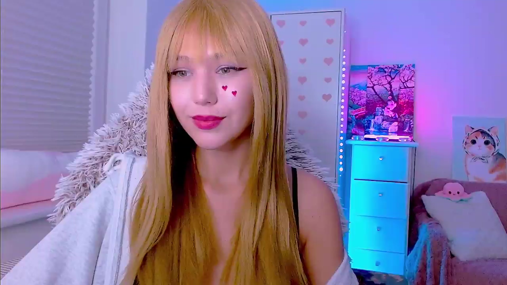 Gallery image thumbnail from AlisSun's myfreecams stream on, 08/03/2026, 04:43 image 1 of 20