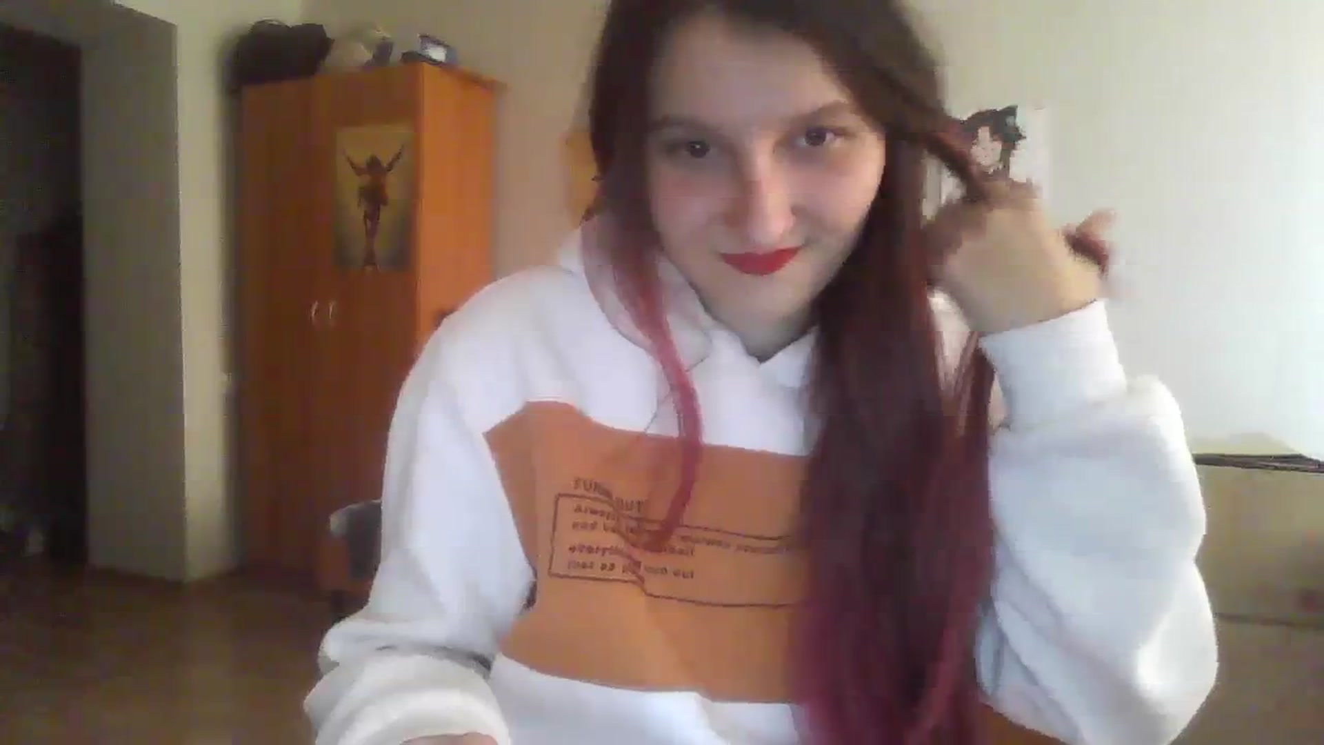 Gallery image thumbnail from Alis_Owl's myfreecams stream on, 10/03/2023, 13:16 image 19 of 20