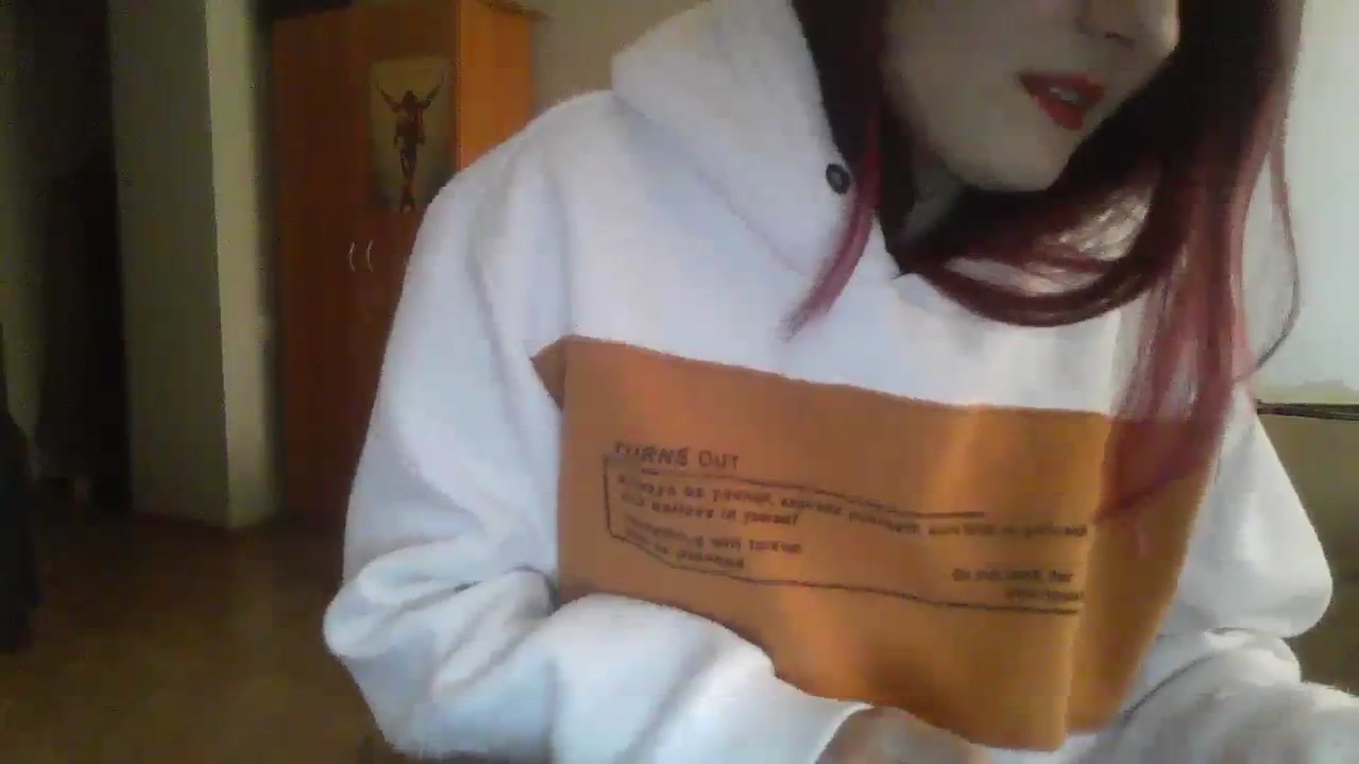 Gallery image thumbnail from Alis_Owl's myfreecams stream on, 10/03/2023, 13:16 image 8 of 20