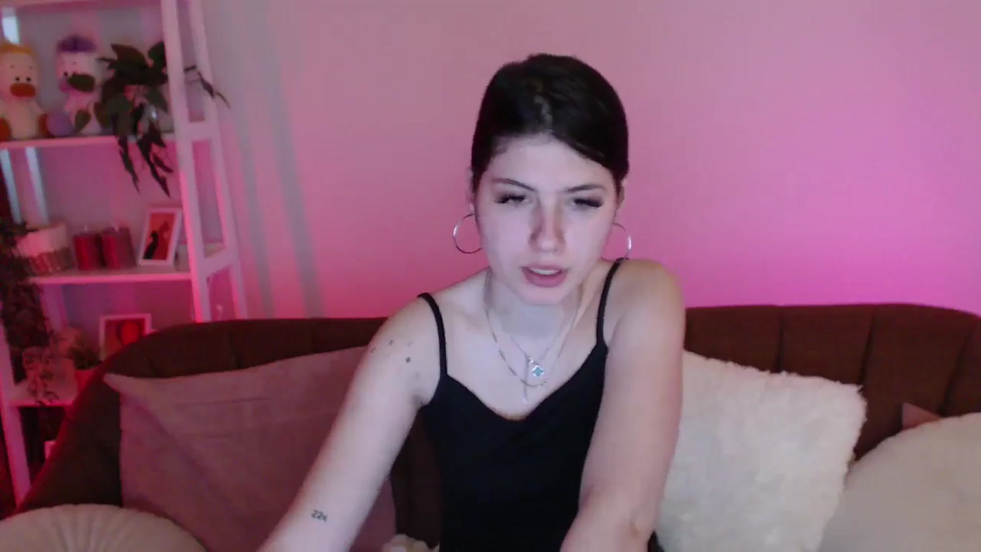 Gallery image thumbnail from AlisaElmers's myfreecams stream on, 04/12/2026, 11:02 image 20 of 20