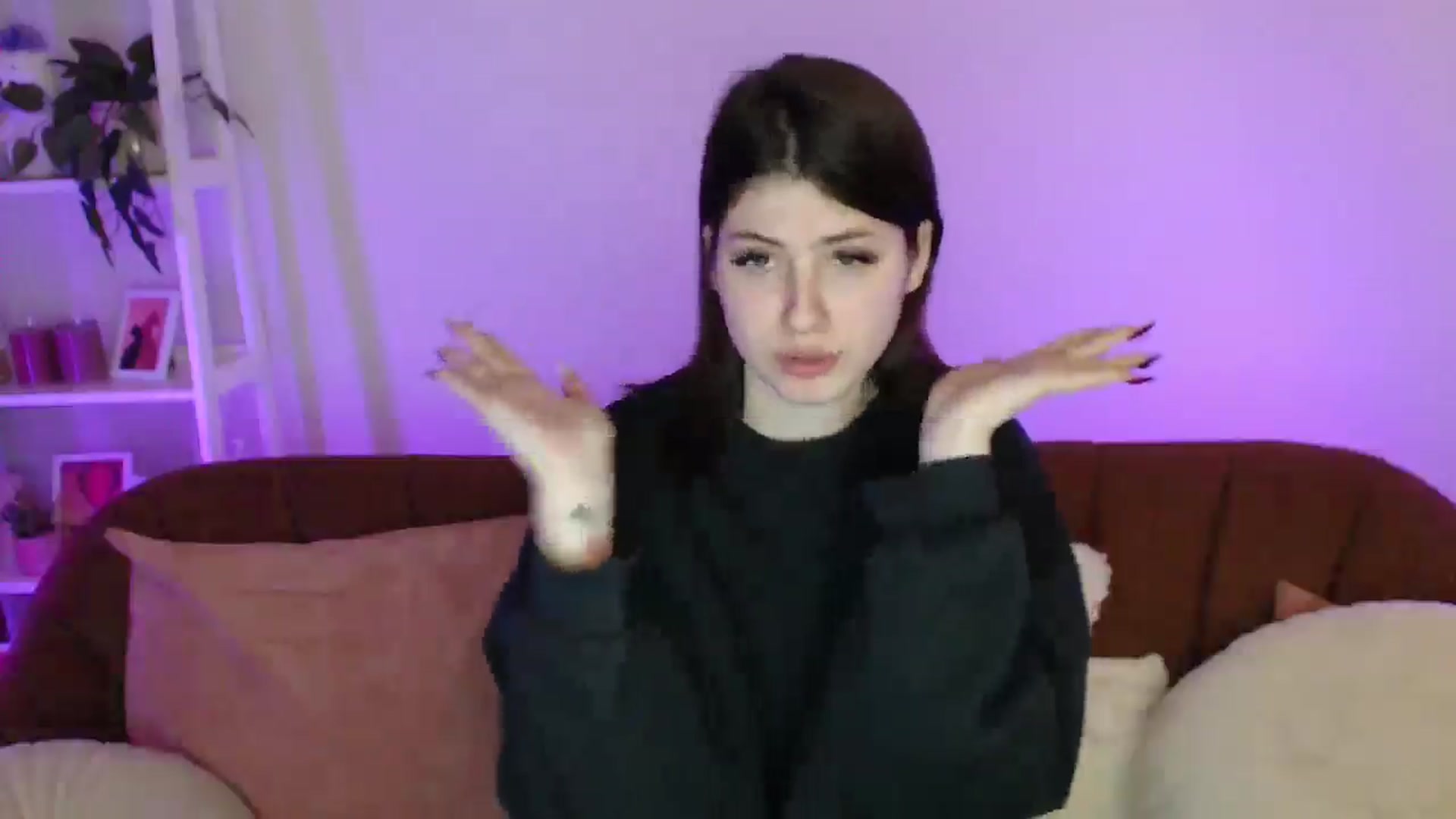 Gallery image thumbnail from AlisaElmers's myfreecams stream on, 04/13/2026, 12:22 image 3 of 20