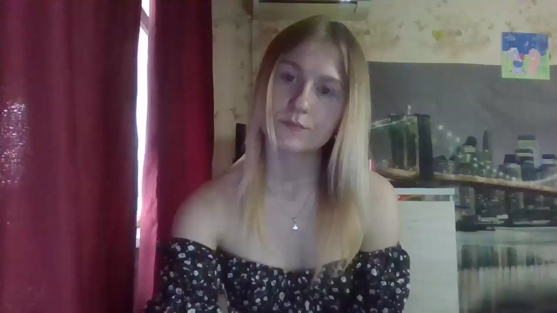 Gallery image thumbnail from AlisaJan's myfreecams stream on, 11/01/2025, 11:40 image 16 of 20