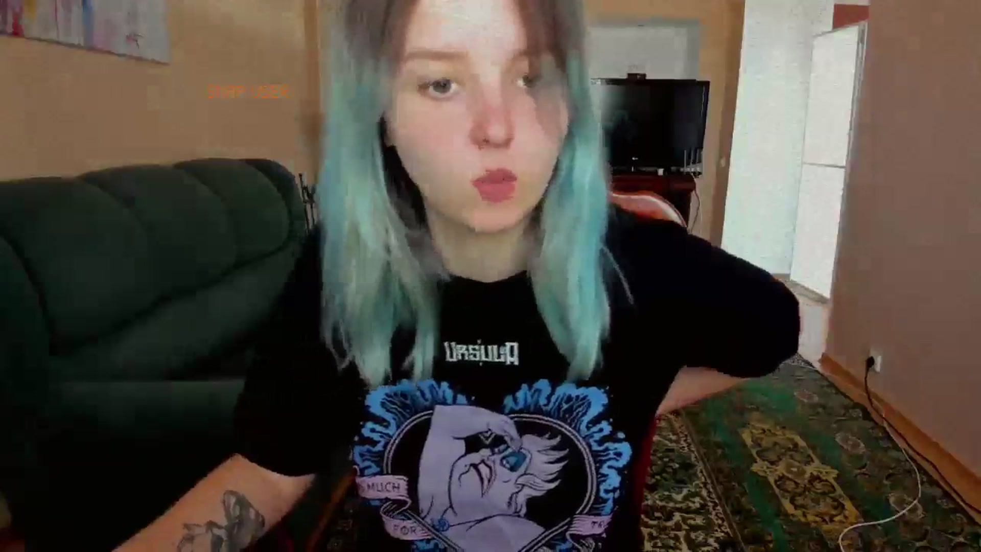 Gallery image thumbnail from AlisaRock's myfreecams stream on, 04/23/2025, 14:02 image 4 of 20