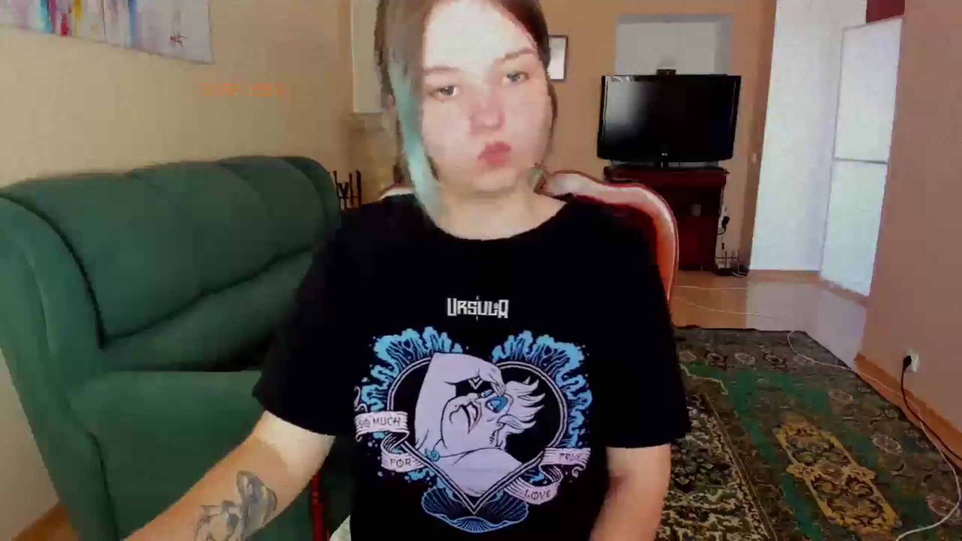 Gallery image thumbnail from AlisaRock's myfreecams stream on, 04/25/2025, 10:35 image 17 of 20