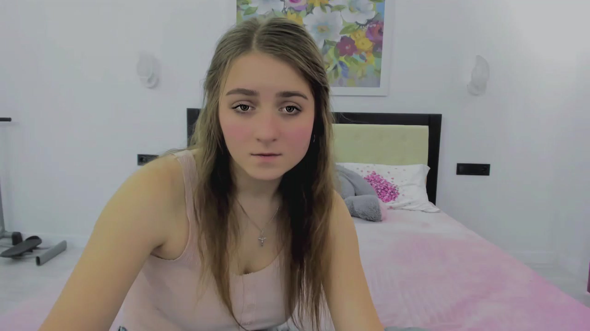 Gallery image thumbnail from AlisaSunshine's myfreecams stream on, 11/22/2022, 12:01 image 14 of 20