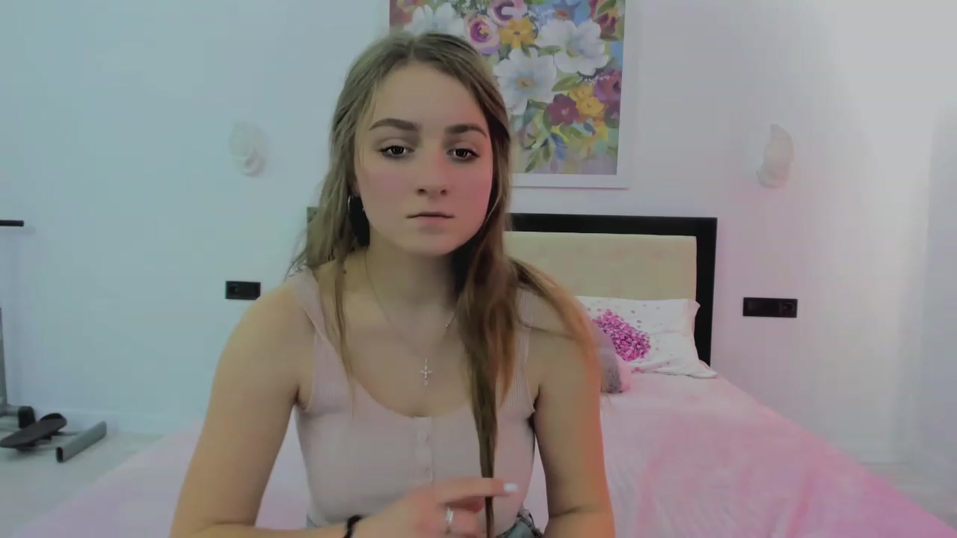 Gallery image thumbnail from AlisaSunshine's myfreecams stream on, 11/22/2022, 12:30 image 12 of 20