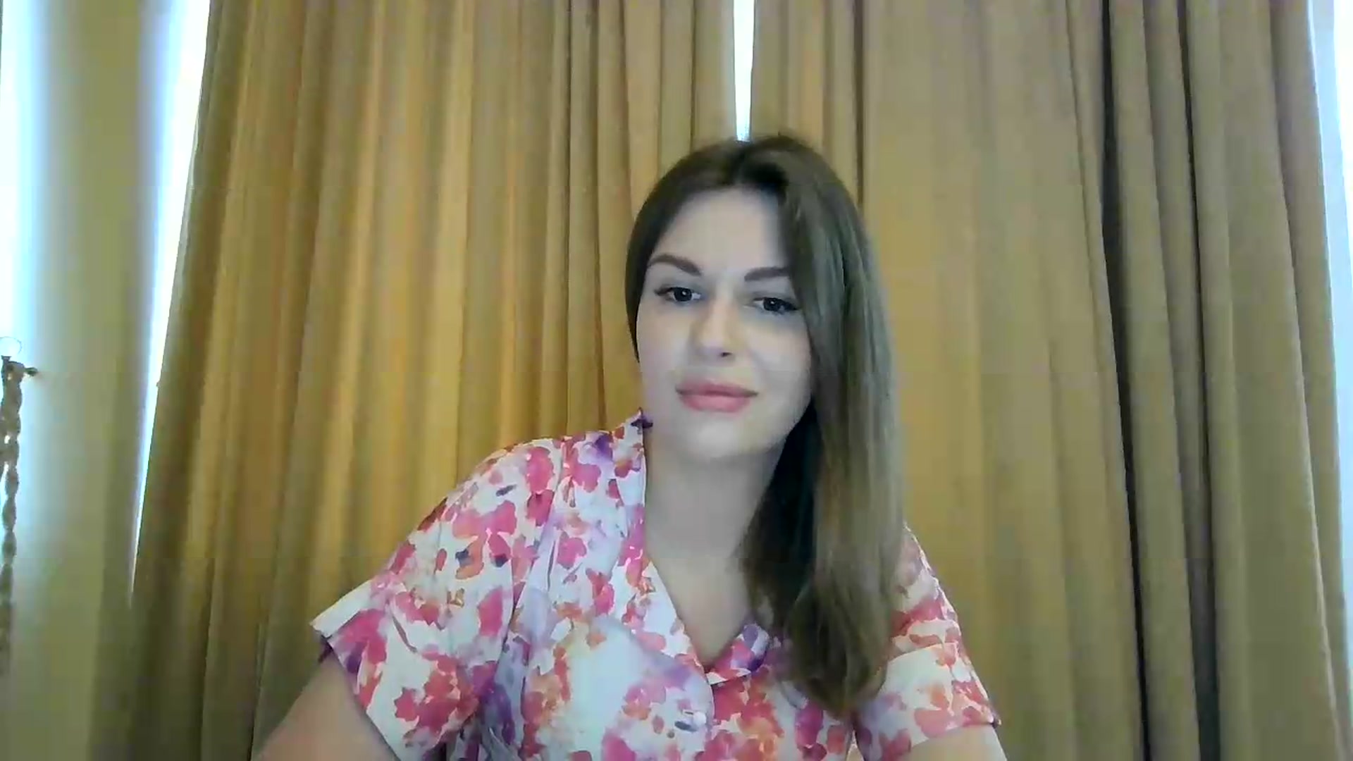 Gallery image thumbnail from Alisaaaa1's myfreecams stream on, 08/09/2026, 14:49 image 6 of 20