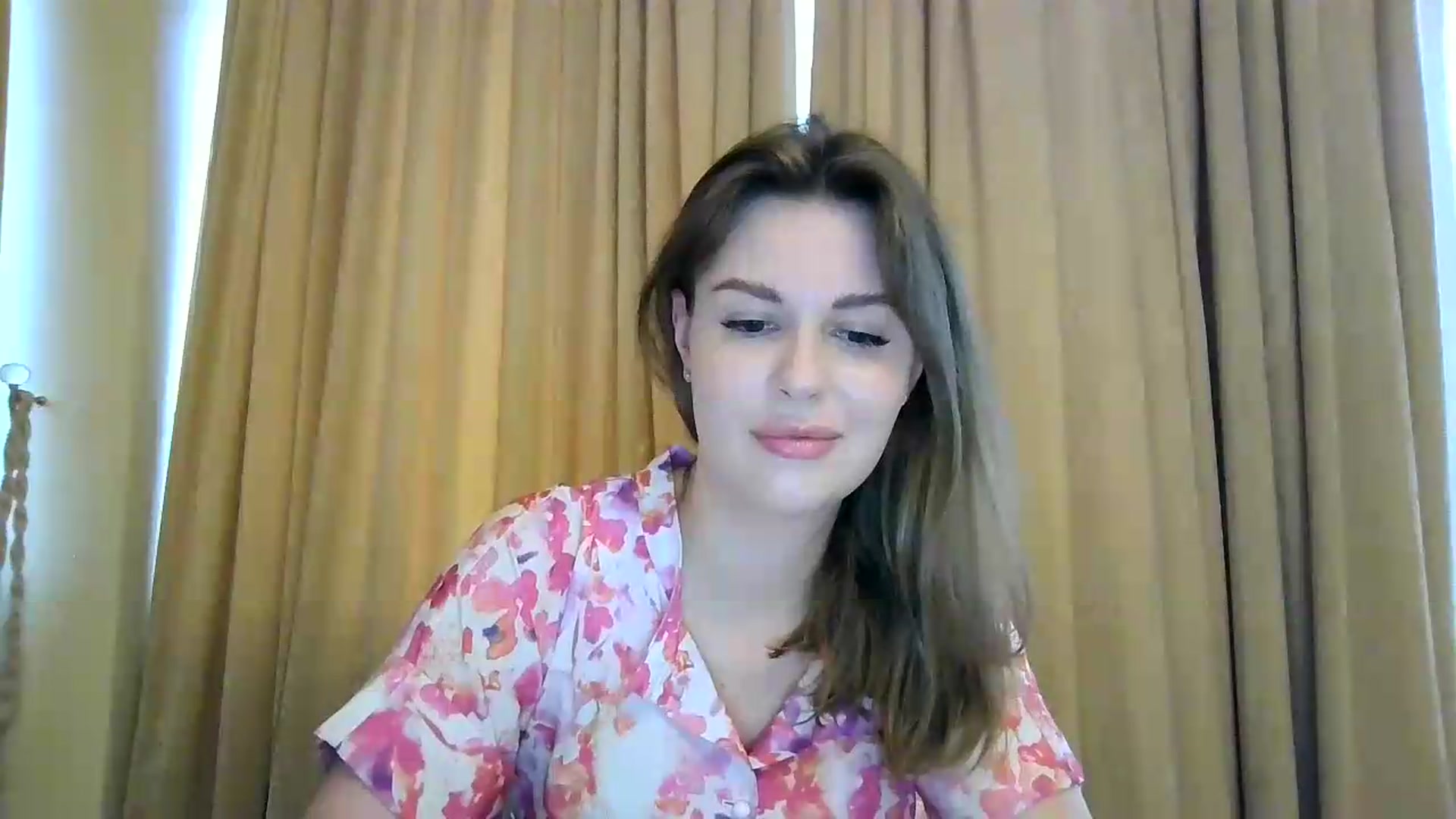 Gallery image thumbnail from Alisaaaa1's myfreecams stream on, 08/09/2026, 14:49 image 14 of 20