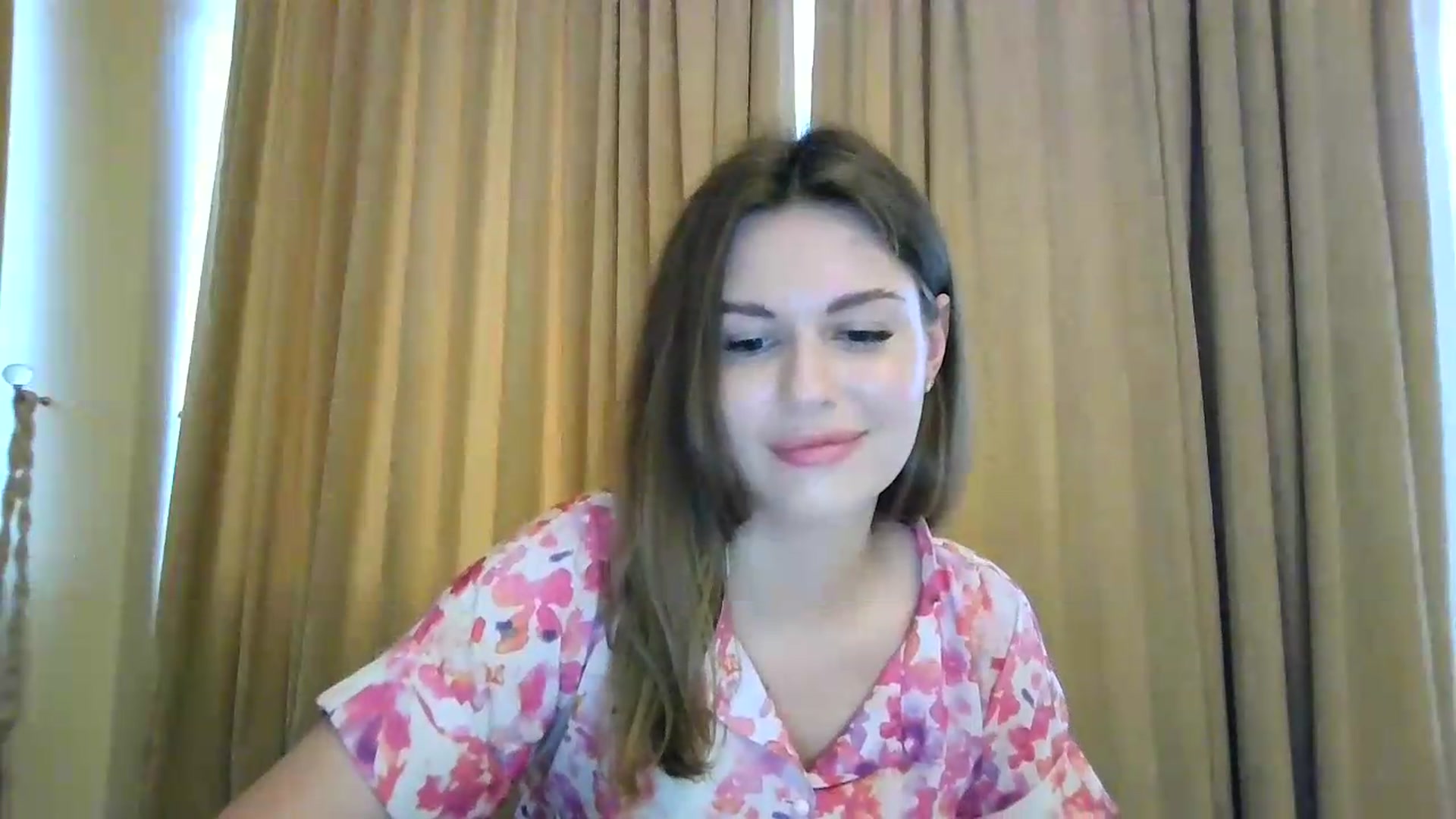 Gallery image thumbnail from Alisaaaa1's myfreecams stream on, 08/09/2026, 14:49 image 13 of 20