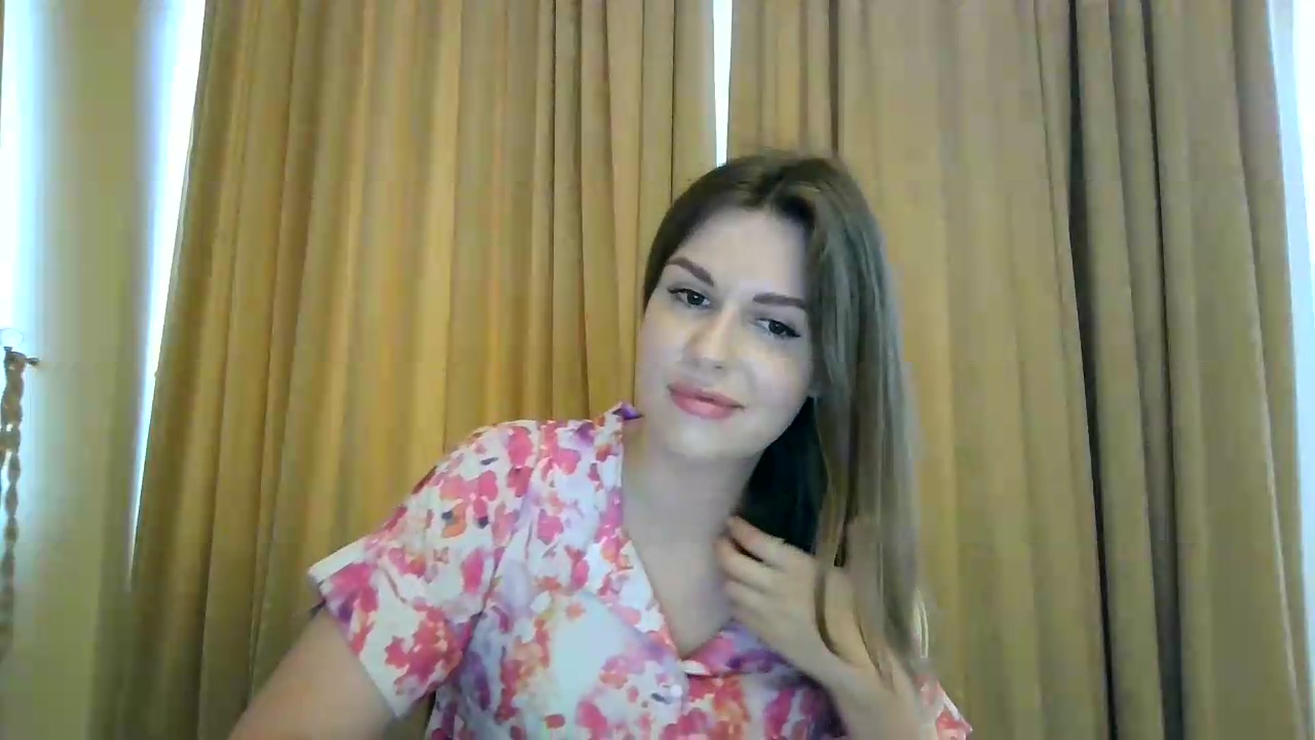 Gallery image thumbnail from Alisaaaa1's myfreecams stream on, 08/09/2026, 14:49 image 7 of 20