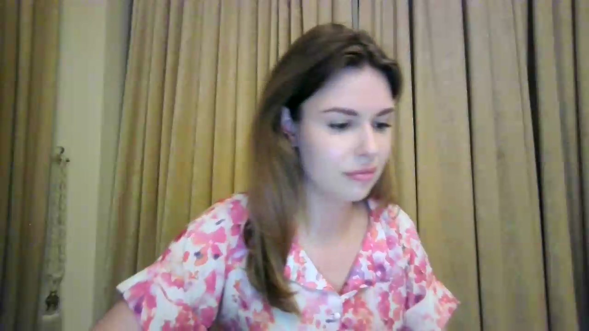 Gallery image thumbnail from Alisaaaa1's myfreecams stream on, 08/09/2026, 18:09 image 8 of 20