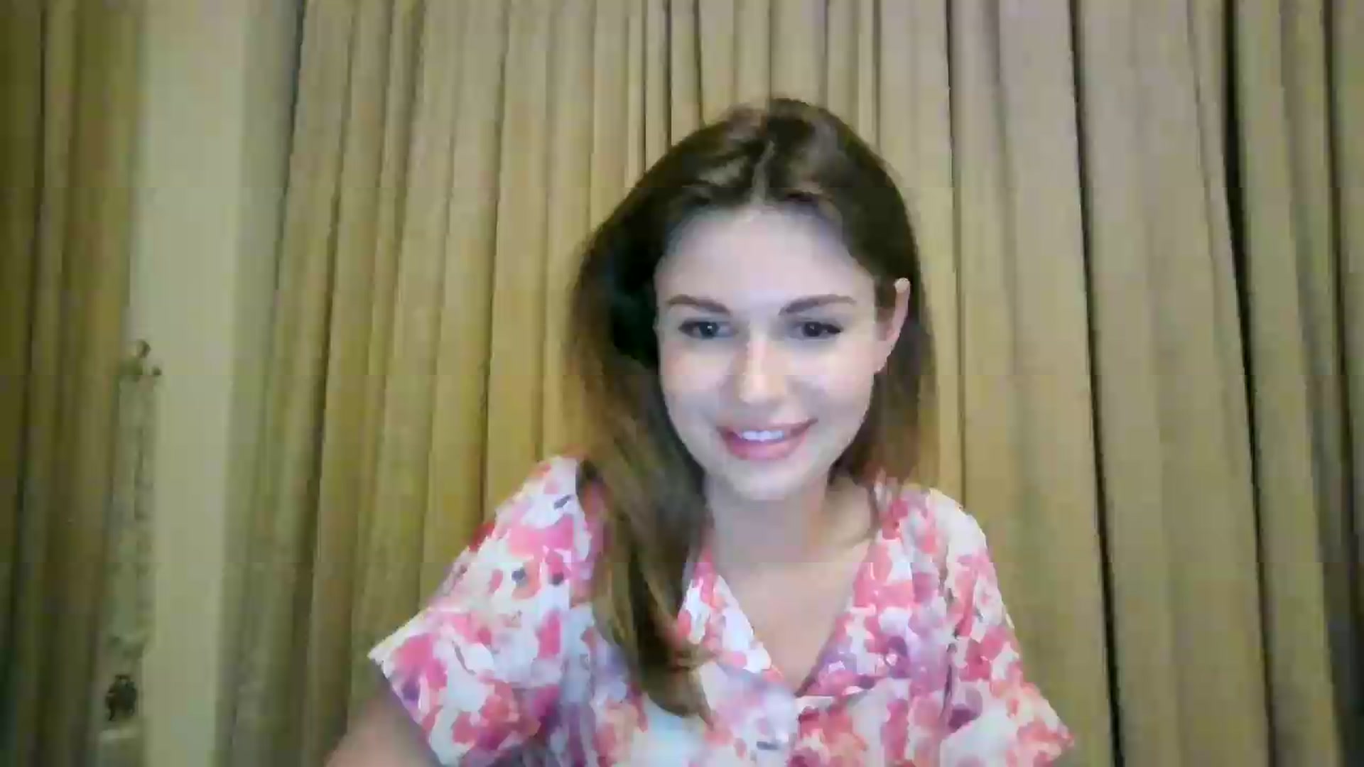 Gallery image thumbnail from Alisaaaa1's myfreecams stream on, 08/09/2026, 18:09 image 7 of 20