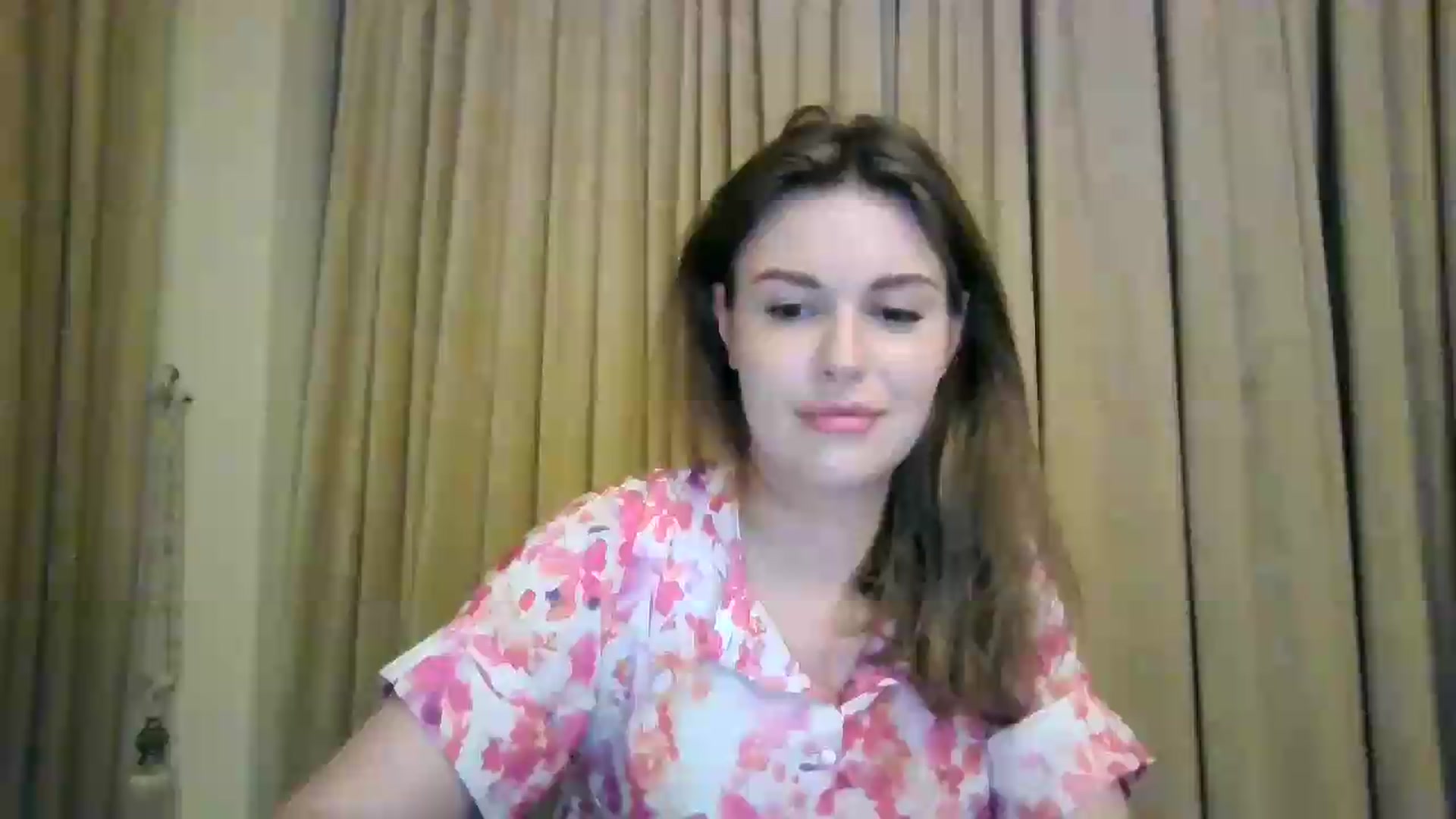 Gallery image thumbnail from Alisaaaa1's myfreecams stream on, 08/09/2026, 18:09 image 6 of 20