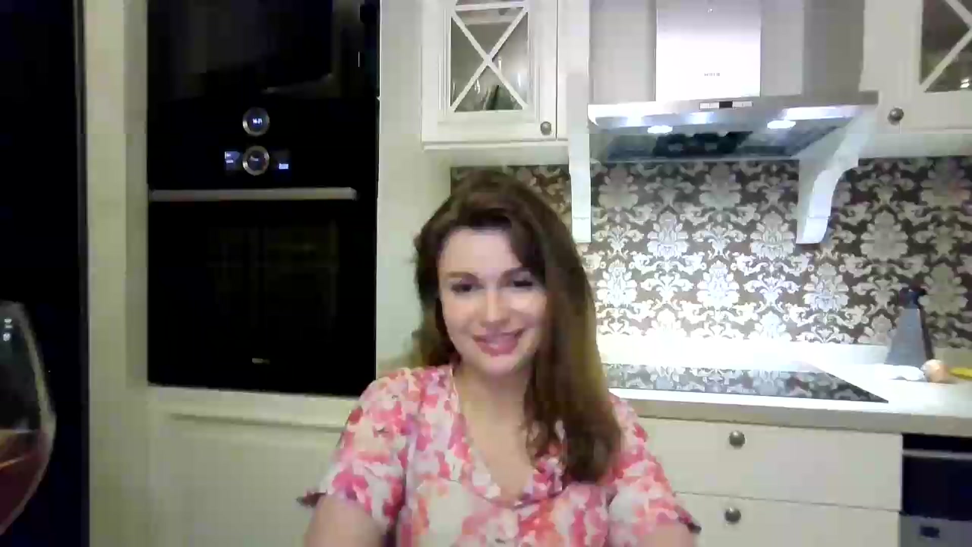 Gallery image thumbnail from Alisaaaa1's myfreecams stream on, 08/09/2026, 23:12 image 9 of 20