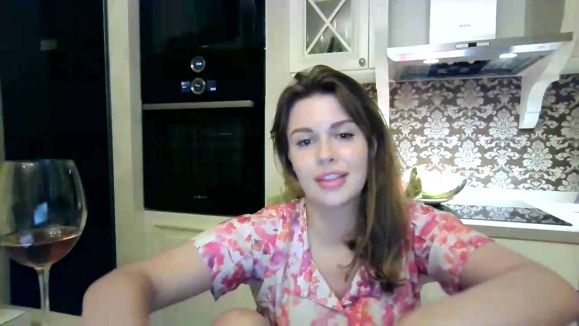 Gallery image thumbnail from Alisaaaa1's myfreecams stream on, 08/09/2026, 23:55 image 9 of 20