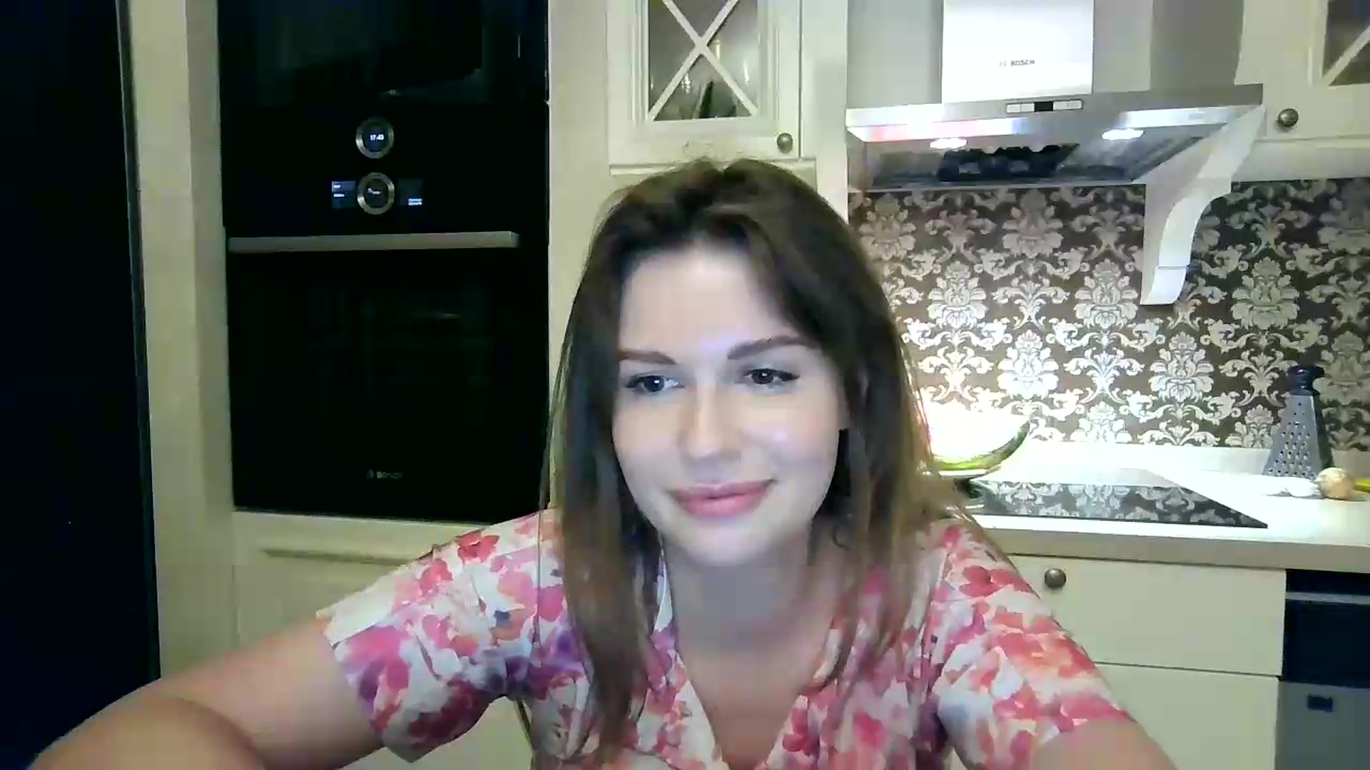 Gallery image thumbnail from Alisaaaa1's myfreecams stream on, 08/09/2026, 23:55 image 17 of 20