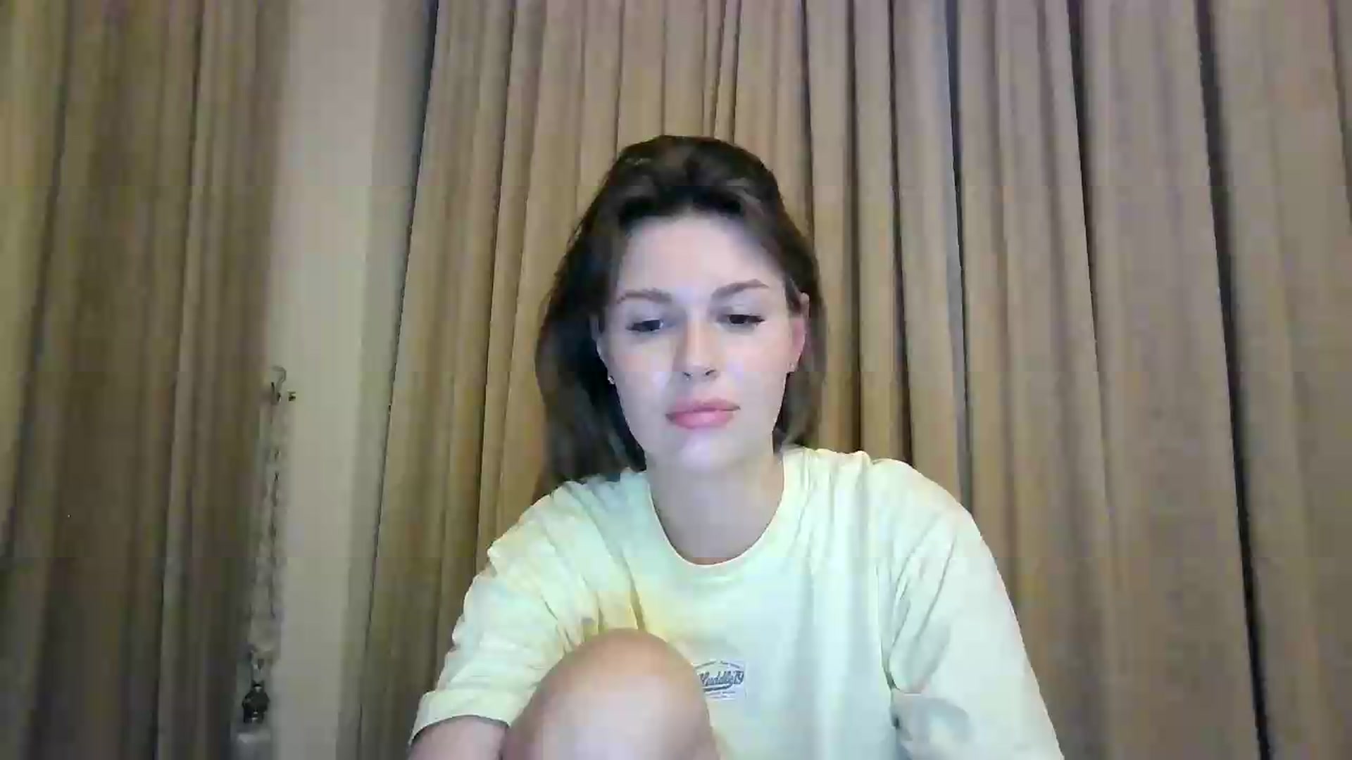 Gallery image thumbnail from Alisaaaa1's myfreecams stream on, 08/11/2026, 24:02 image 9 of 20